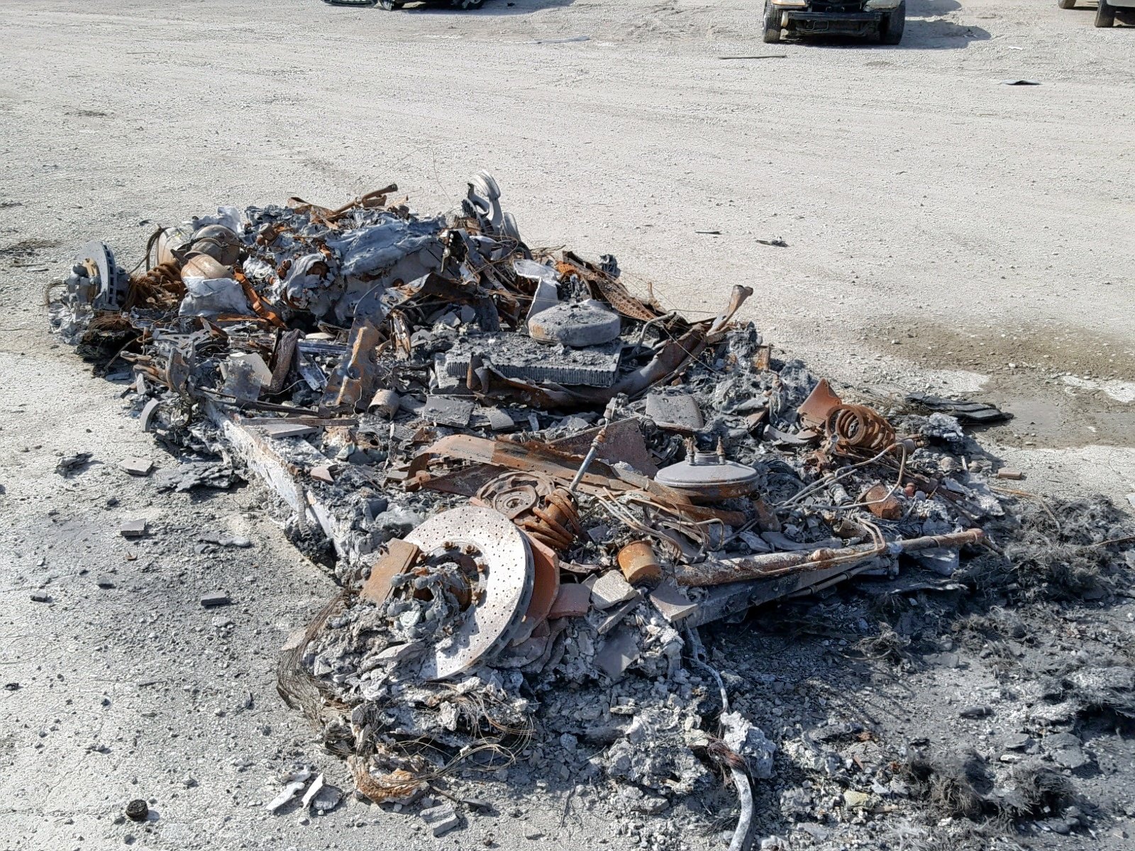 rao ban dong tro sieu xe anh 2