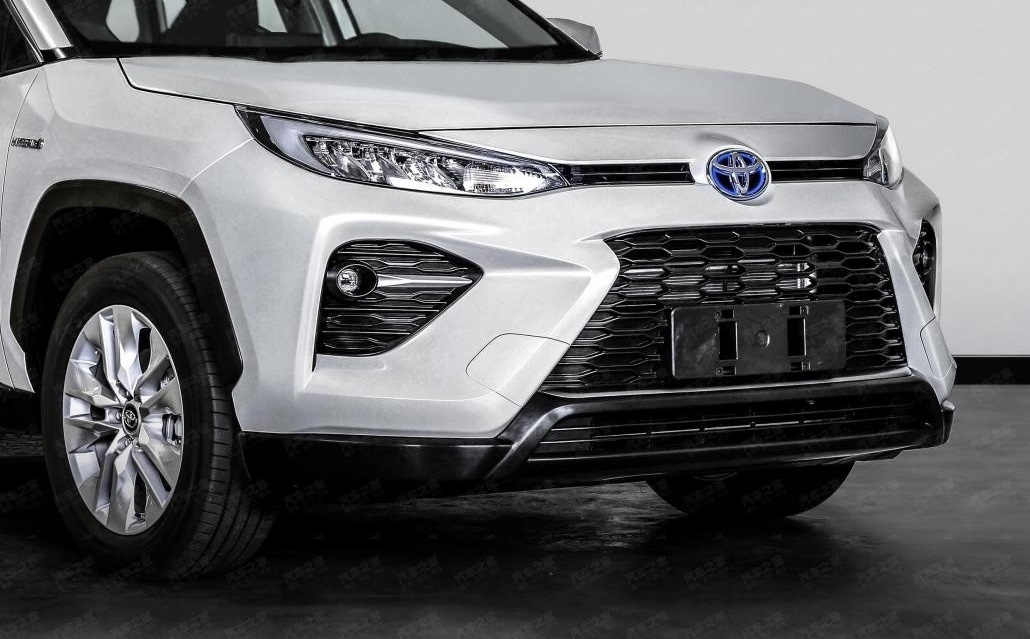 Toyota RAV4 tai Trung Quoc anh 1