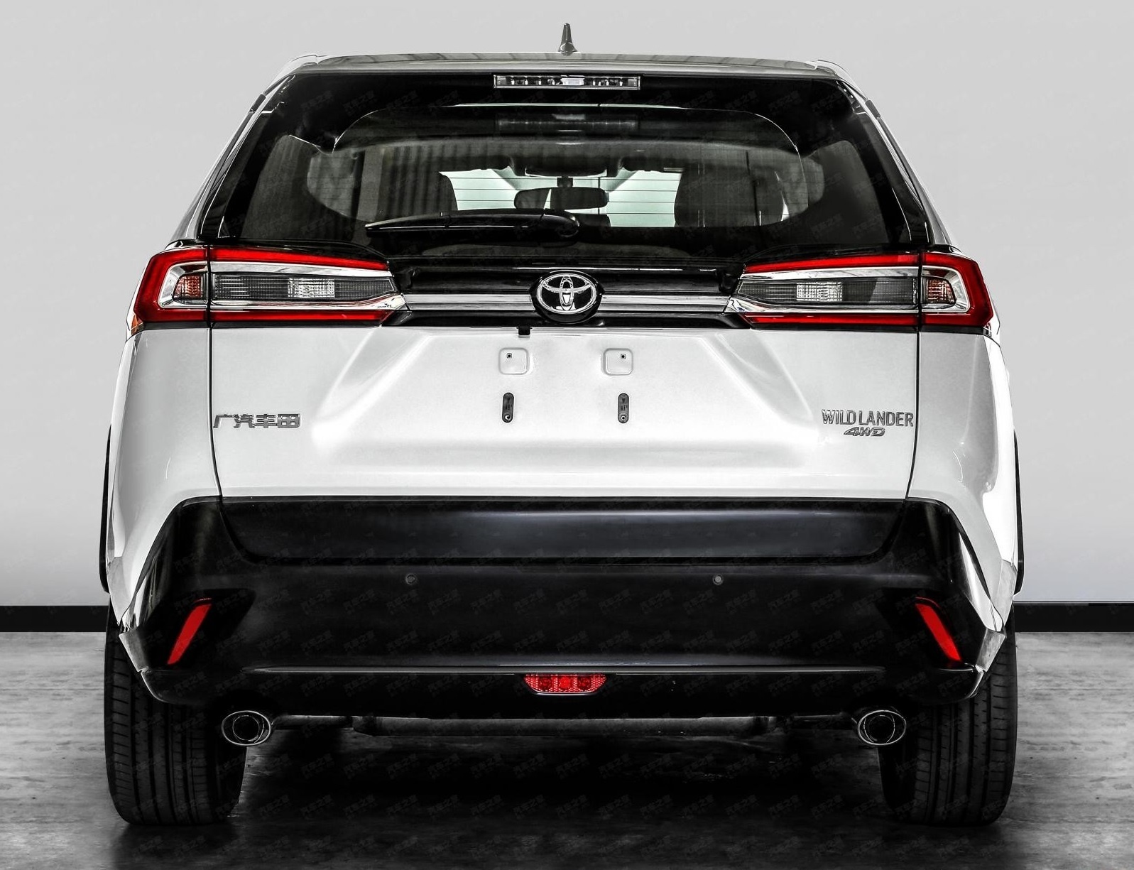 Toyota RAV4 tai Trung Quoc anh 2