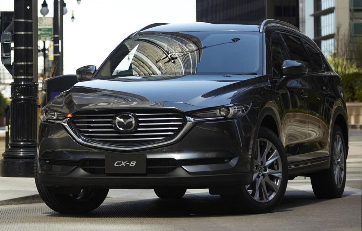 Mazda CX-8 2020 it nang cap, them ban dac biet hinh anh