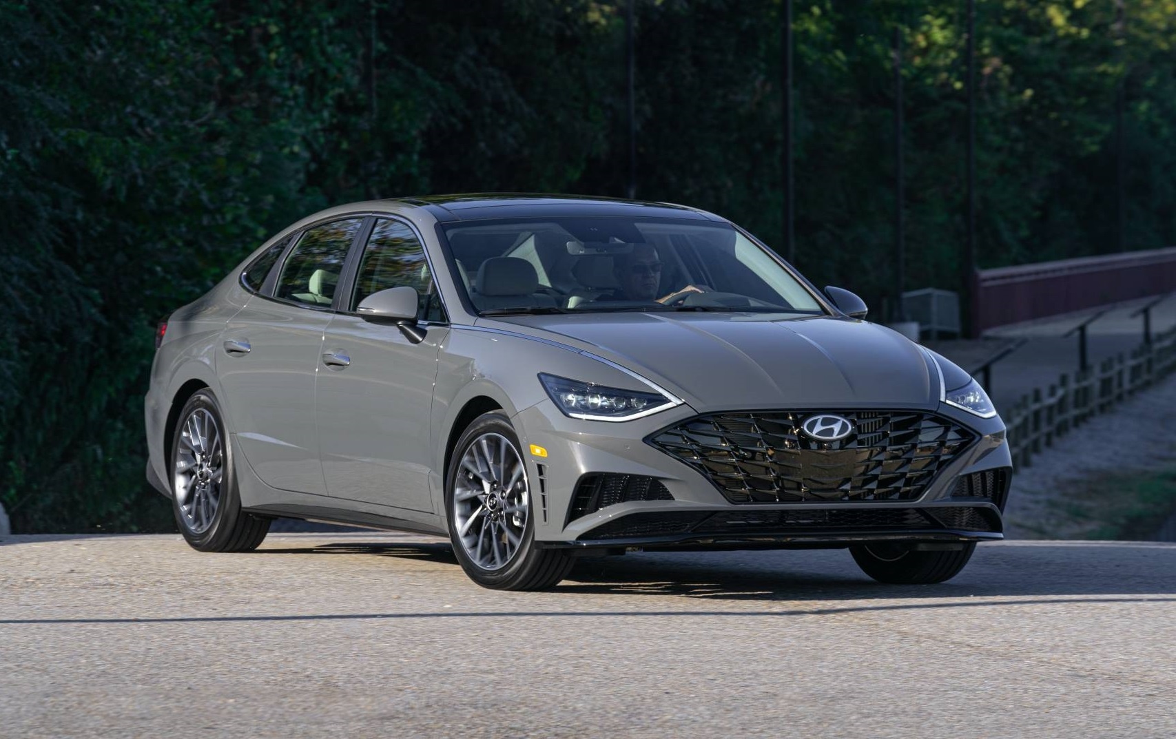 gia ban Hyundai Sonata 2020 anh 7