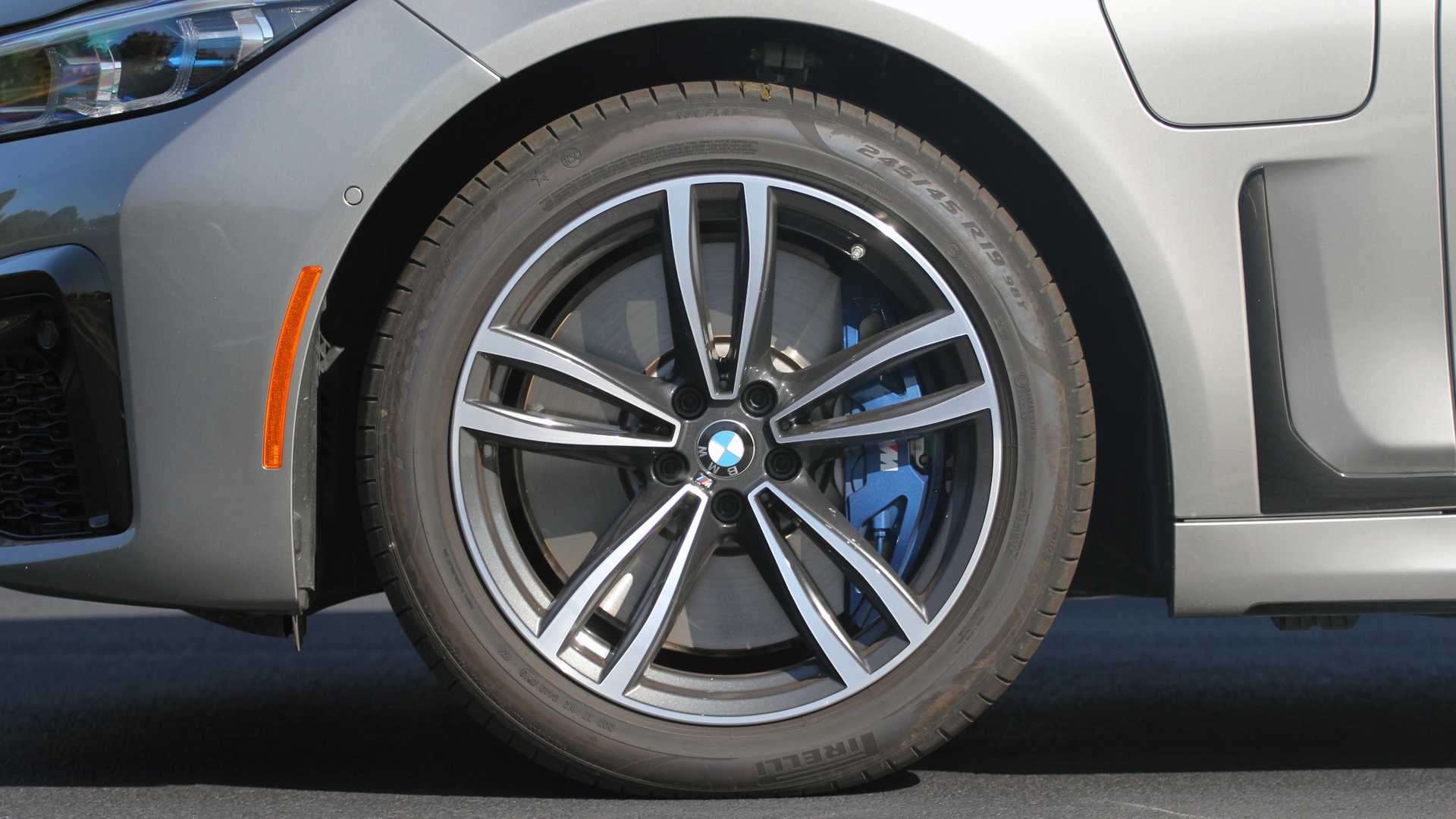 đánh giá BMW 745e xDrive iPerformance 2020 ảnh 7 danh gia BMW 745e xDrive iPerformance 2020 anh 7