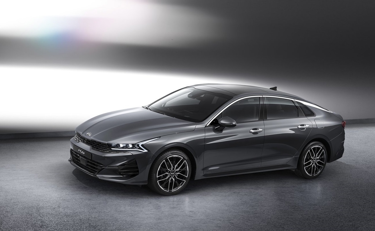 Kia Optima 2021 lo dien voi thiet ke the thao hinh anh