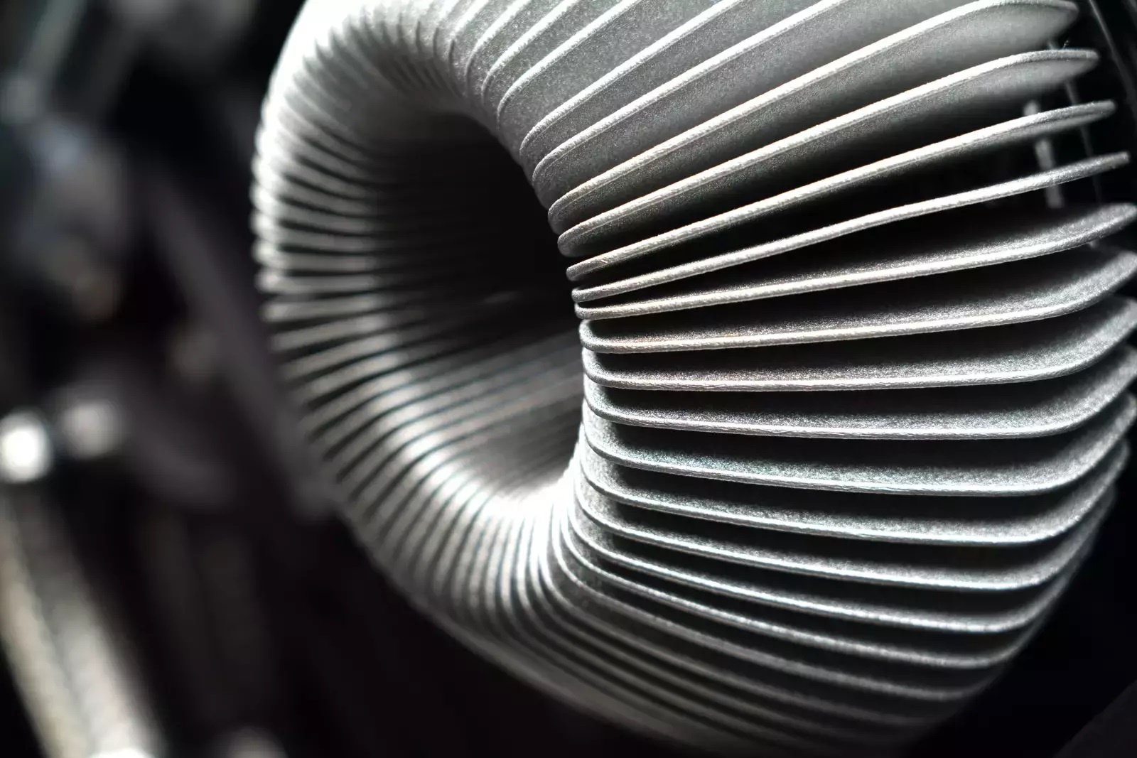 siêu môtô 120.000 USD của Aston Martin ảnh 7 sieu moto 120.000 USD cua Aston Martin anh 7