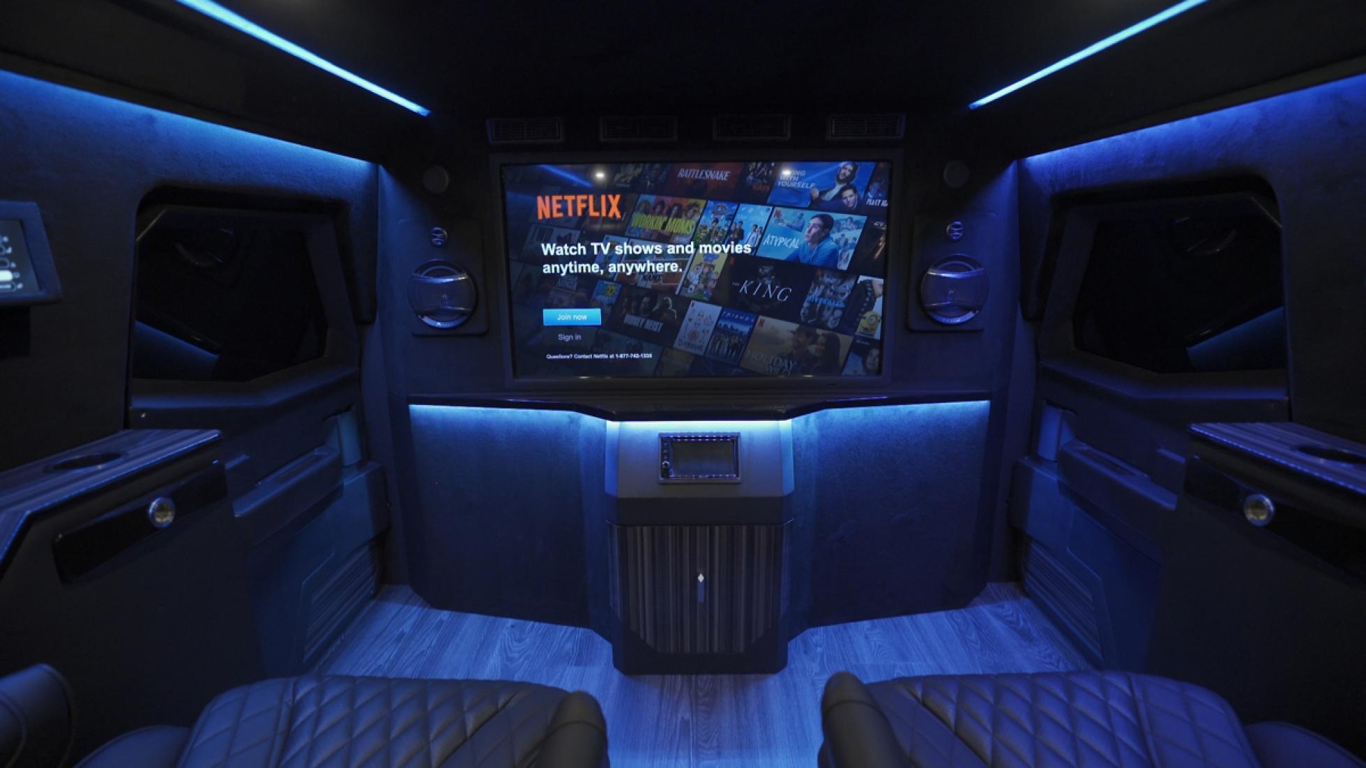 xe chong dan cho gia dinh giau co anh 8