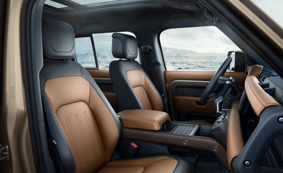 Land Rover Defender 2020 ban tai My anh 11