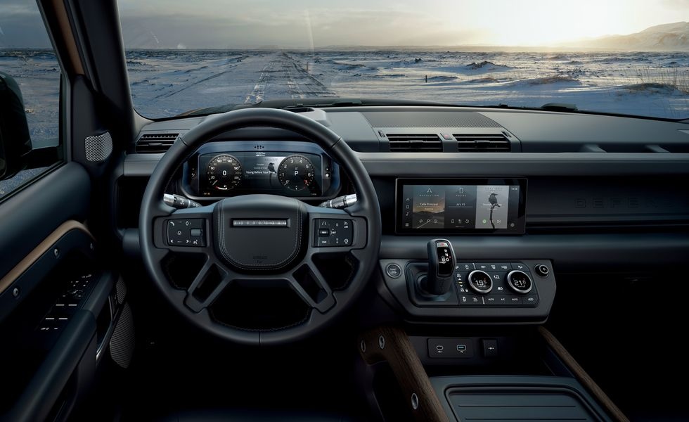 Land Rover Defender 2020 ban tai My anh 7