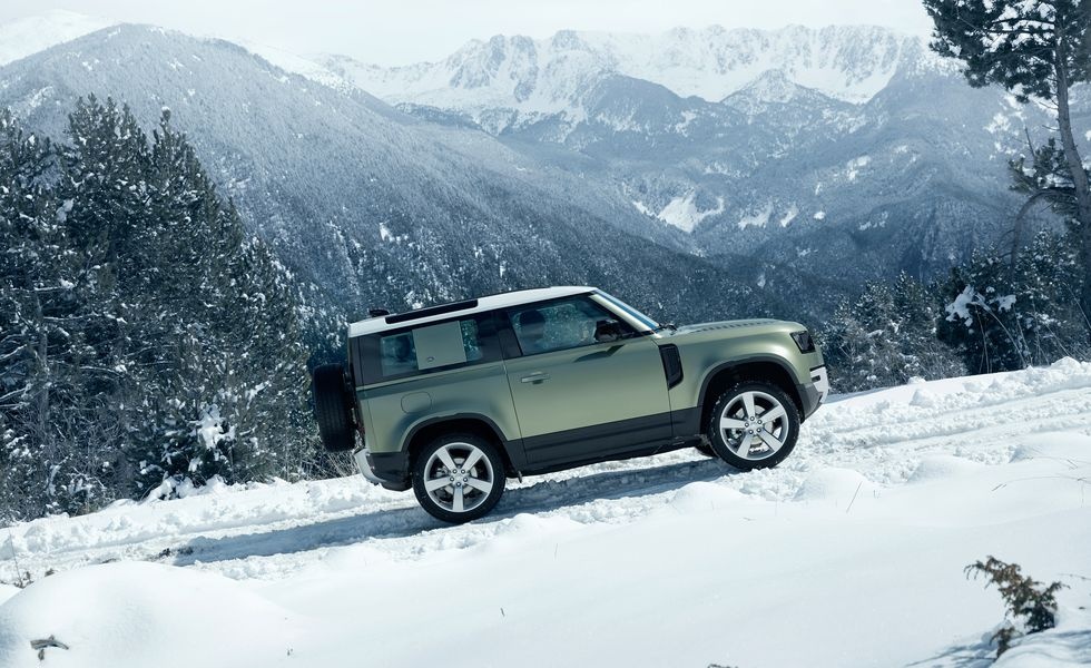 Land Rover Defender 2020 ban tai My anh 3