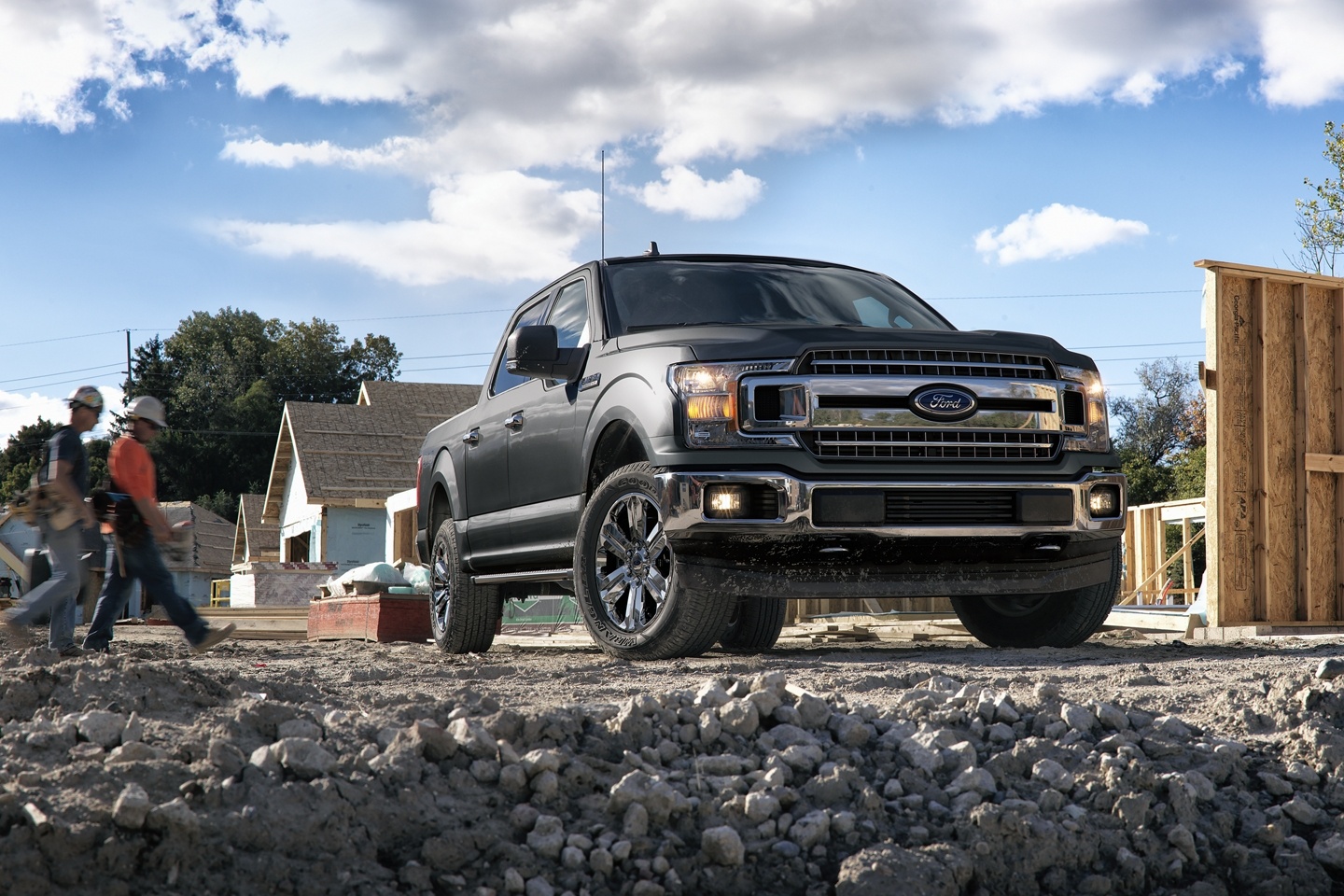 Tesla Cybertruck so với Ford F-150 ảnh 1 Tesla Cybertruck so voi Ford F-150 anh 1