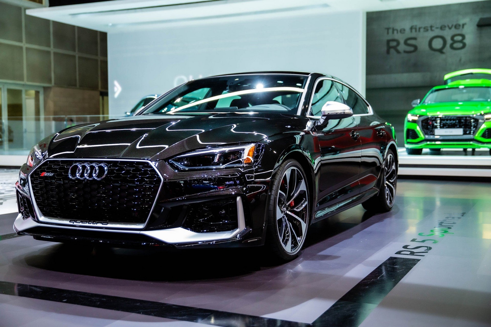 Audi RS 5 phiên bản Báo Đen lộ diện ảnh 1 Audi RS 5 phien ban Bao Den lo dien anh 1