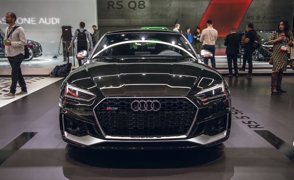 Audi RS 5 phiên bản Báo Đen lộ diện ảnh 3 Audi RS 5 phien ban Bao Den lo dien anh 3