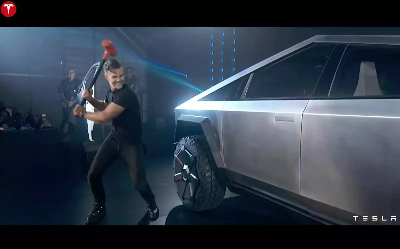 Tesla Cybertruck so với Ford F-150 ảnh 14 Tesla Cybertruck so voi Ford F-150 anh 14