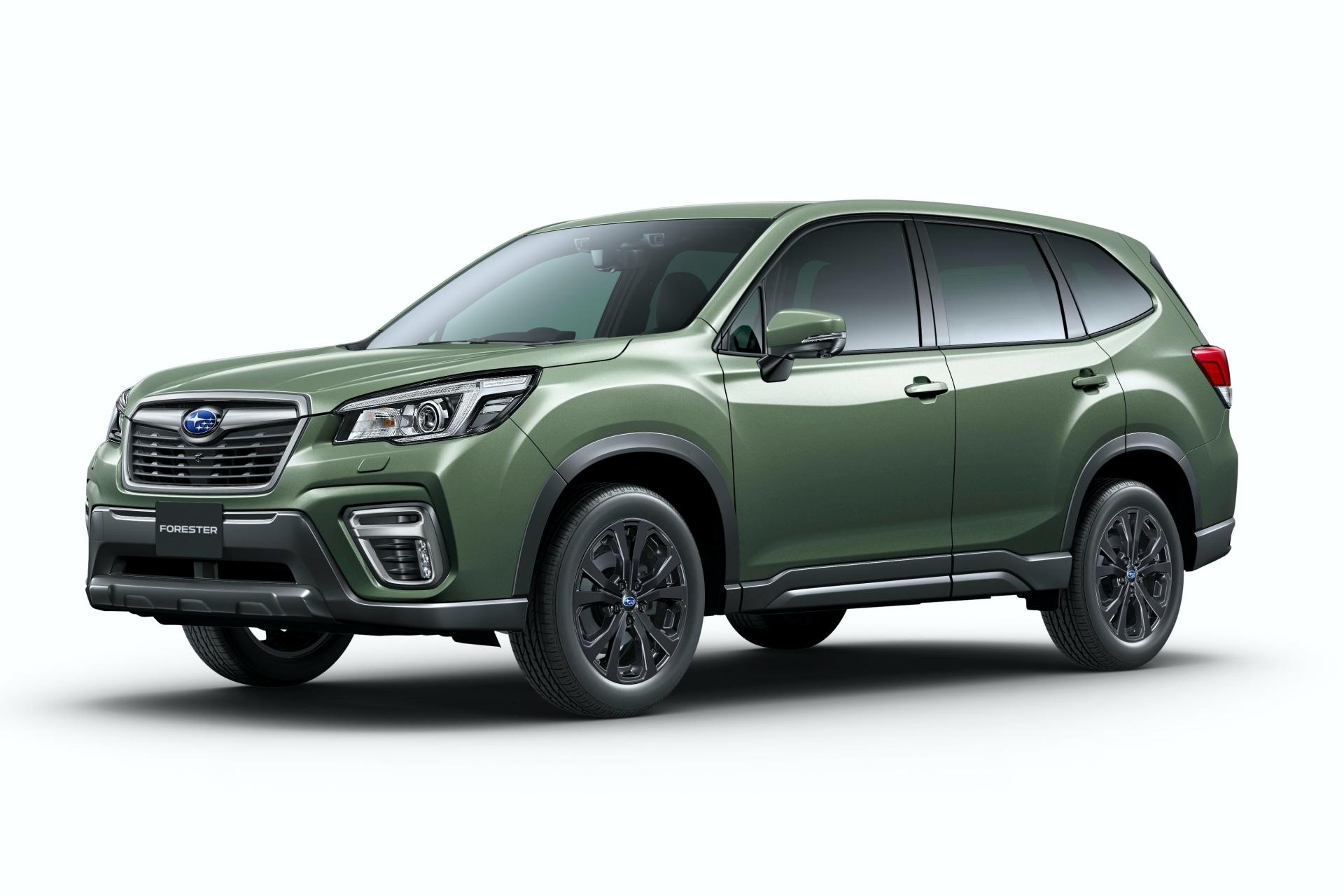 Subaru Forester X-Edition 2020 voi noi that chong nuoc hinh anh