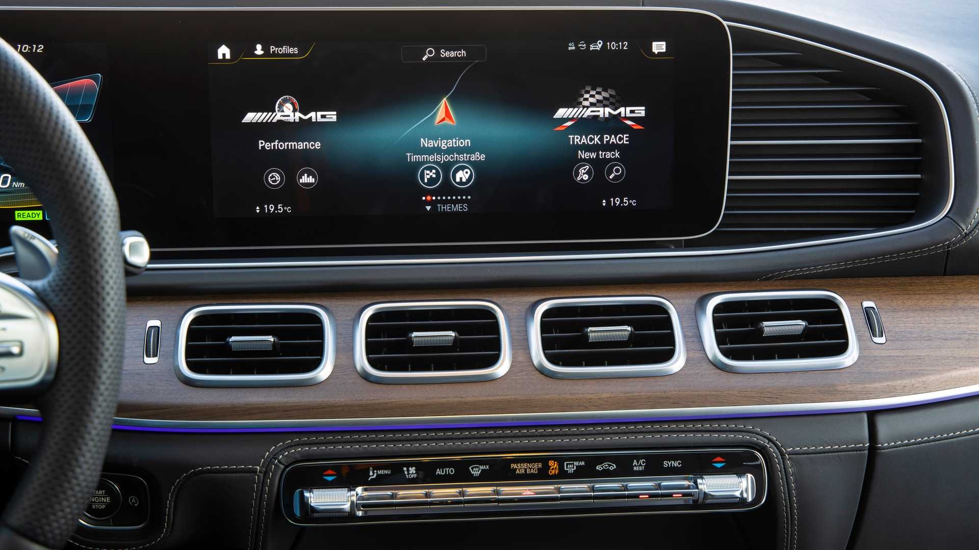 danh gia Mercedes-AMG GLE 53 Coupe 2021 anh 27