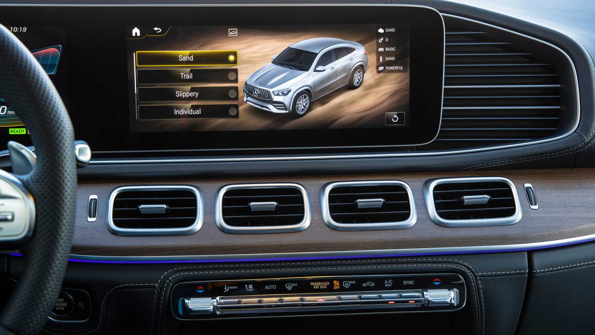 danh gia Mercedes-AMG GLE 53 Coupe 2021 anh 28