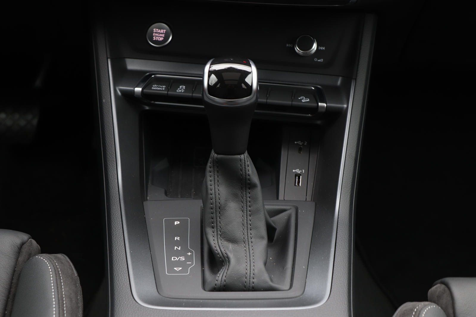 đánh giá Audi Q3 2020 ảnh 14 danh gia Audi Q3 2020 anh 14