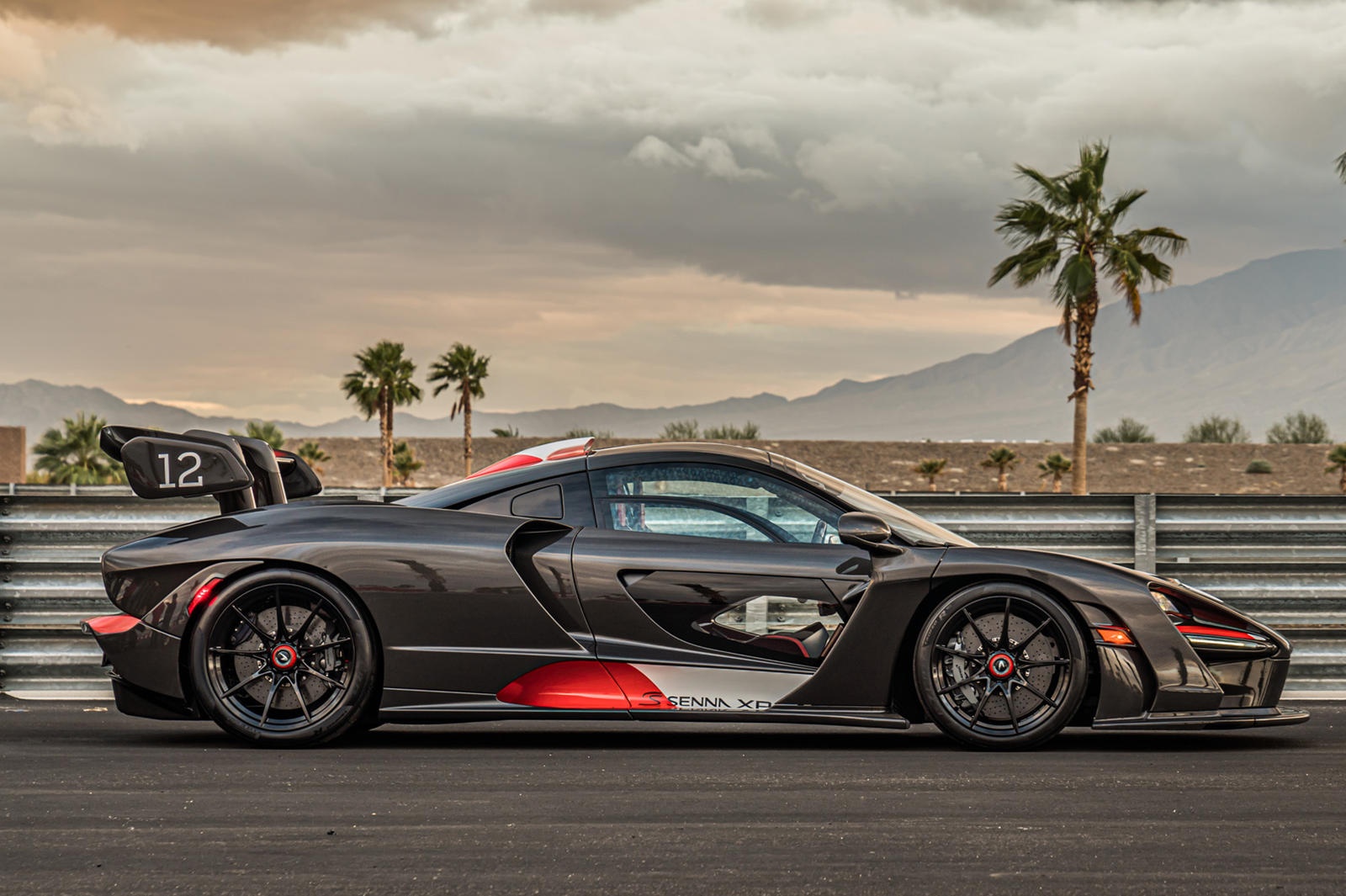 sieu xe hiem McLaren chi san xuat duy nhat 3 chiec anh 2