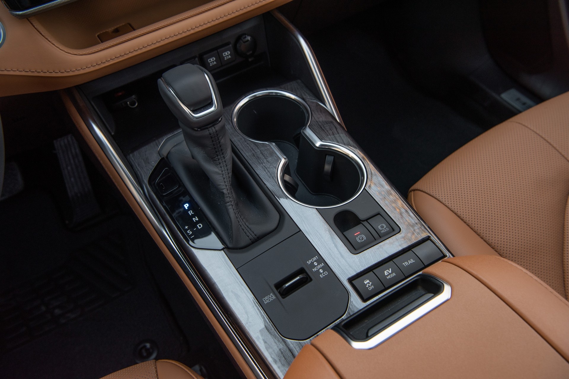 Toyota Highlander 2020 tăng giá ảnh 17 Toyota Highlander 2020 tang gia anh 17