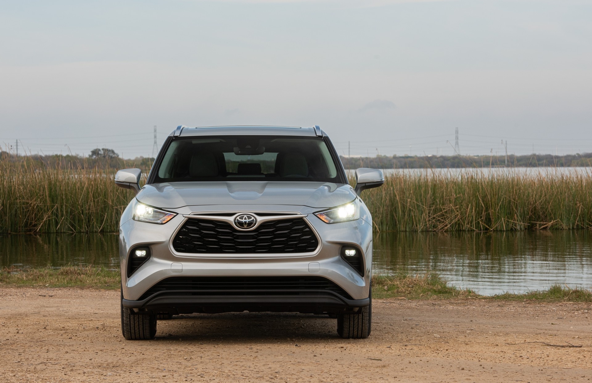 Toyota Highlander 2020 tăng giá ảnh 2 Toyota Highlander 2020 tang gia anh 2