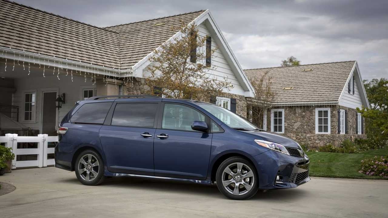 nhung mau oto cu nen mua nam 2020 anh 5