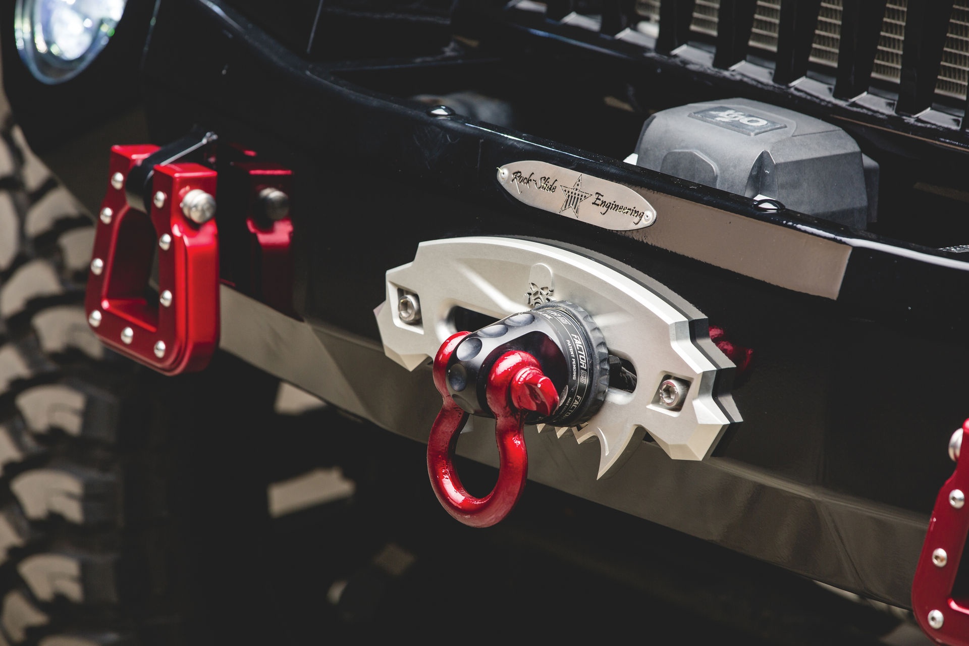 Jeep Wrangler trong bản độ cực hầm hố ảnh 13 Jeep Wrangler trong ban do cuc ham ho anh 13