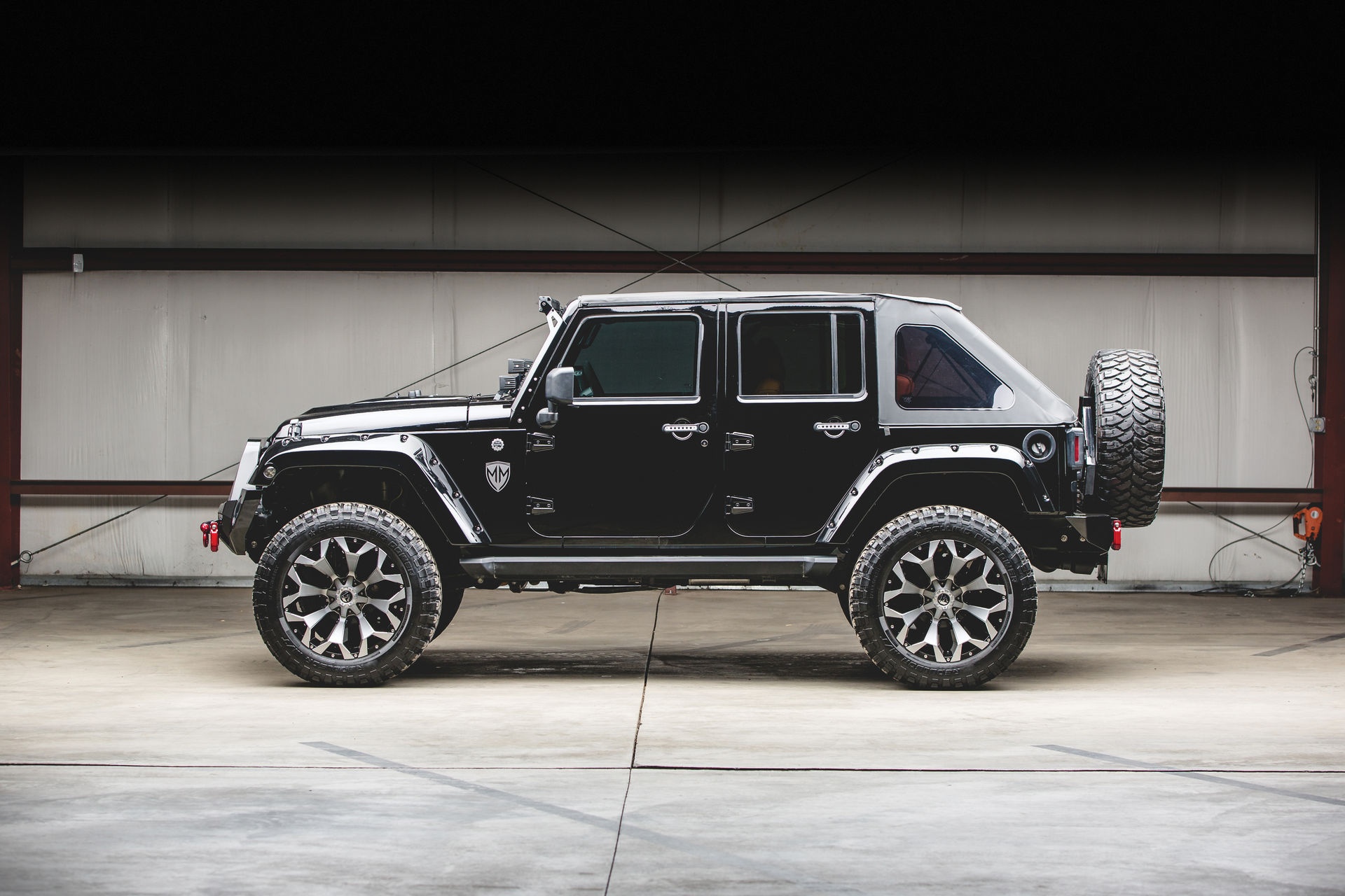Jeep Wrangler trong bản độ cực hầm hố ảnh 5 Jeep Wrangler trong ban do cuc ham ho anh 5