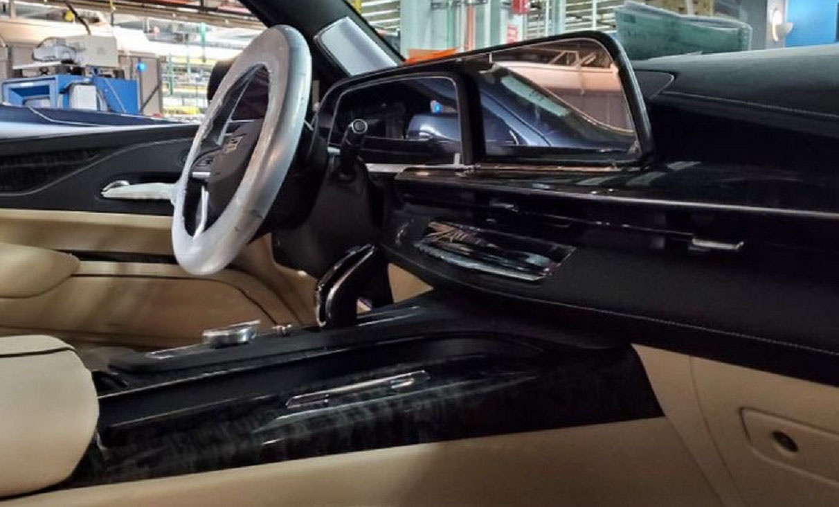 Cadillac Escalade 2021 trang bị màn hình 38 inch ảnh 2 Cadillac Escalade 2021 trang bi man hinh 38 inch anh 2