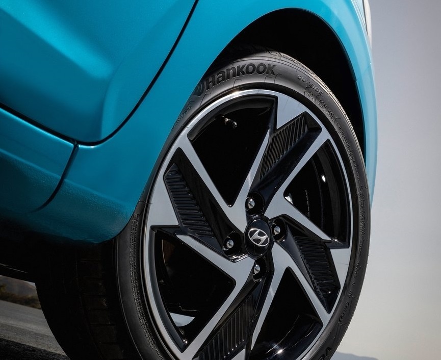 Hyundai i10 2020 dat hon ca xe Ford va Volkswagen anh 4