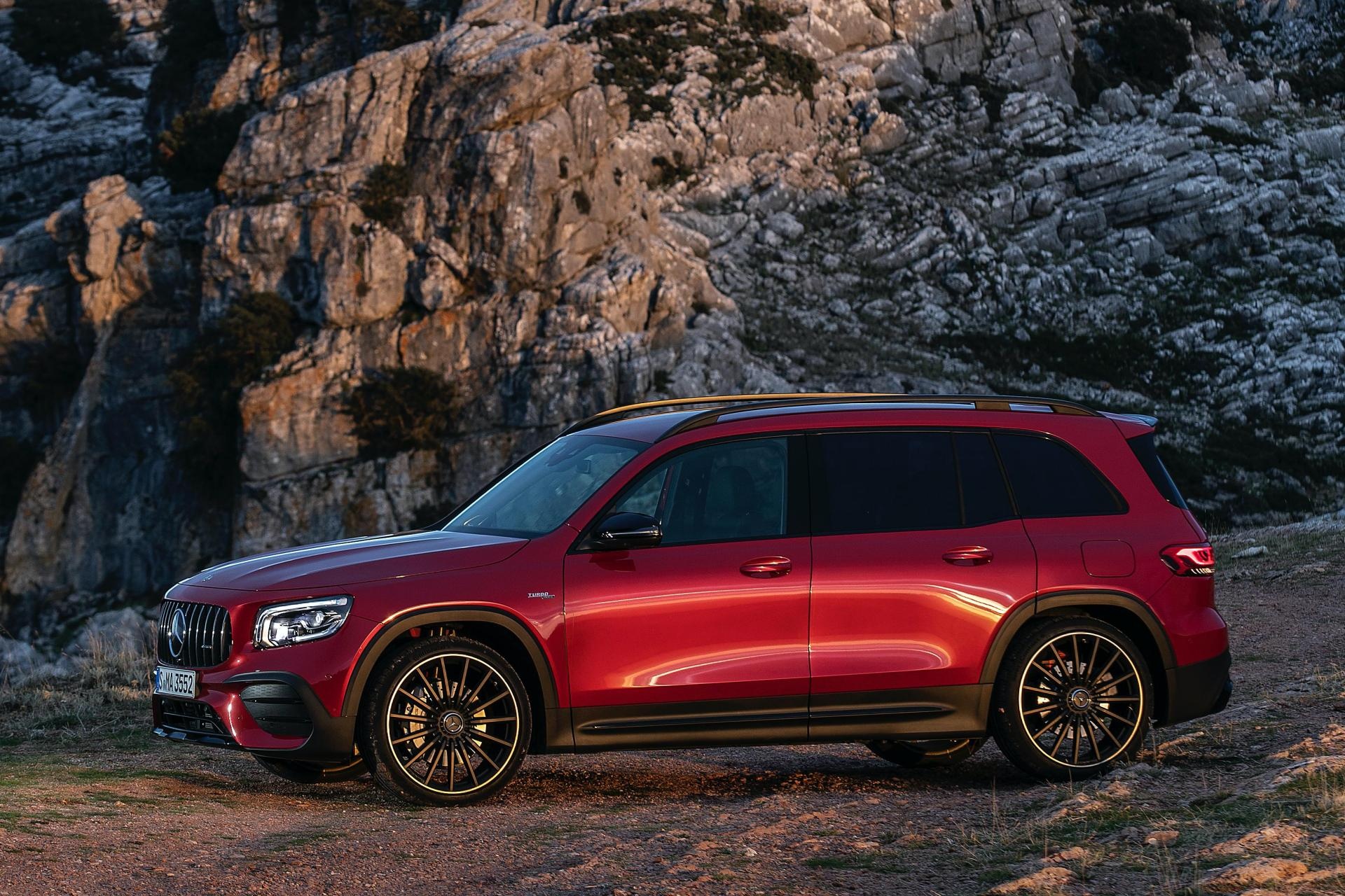 Mercedes-AMG GLB 35 bán tại Đức ảnh 1 Mercedes-AMG GLB 35 ban tai Duc anh 1