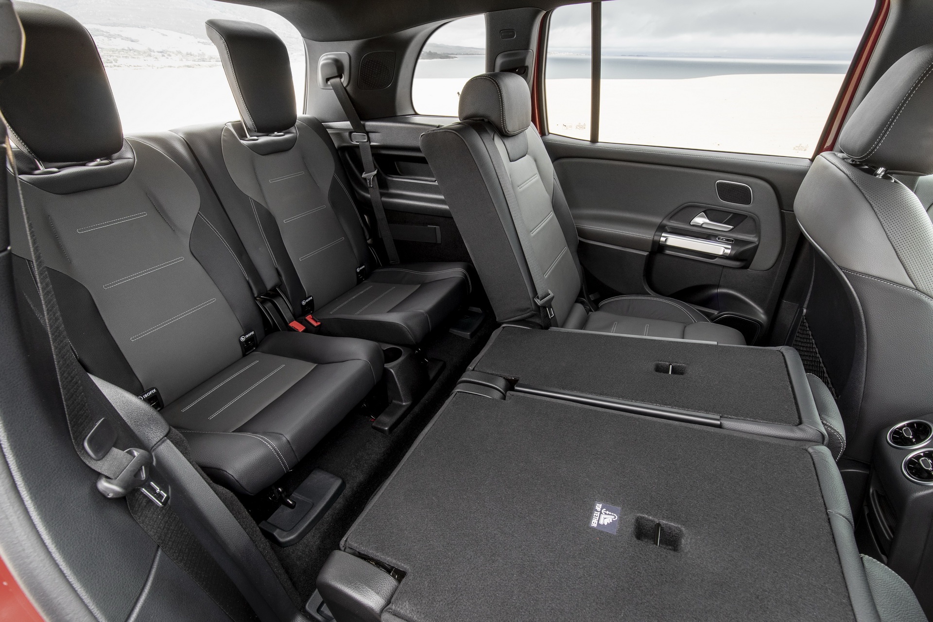 Mercedes-AMG GLB 35 bán tại Đức ảnh 8 Mercedes-AMG GLB 35 ban tai Duc anh 8