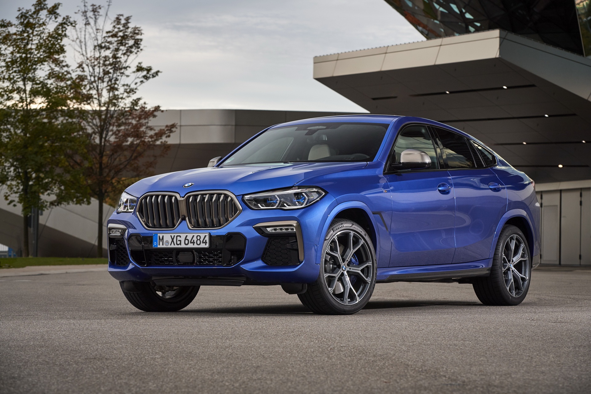 công nghệ tự chuyển làn của xe BMW ảnh 3 cong nghe tu chuyen lan cua xe BMW anh 3