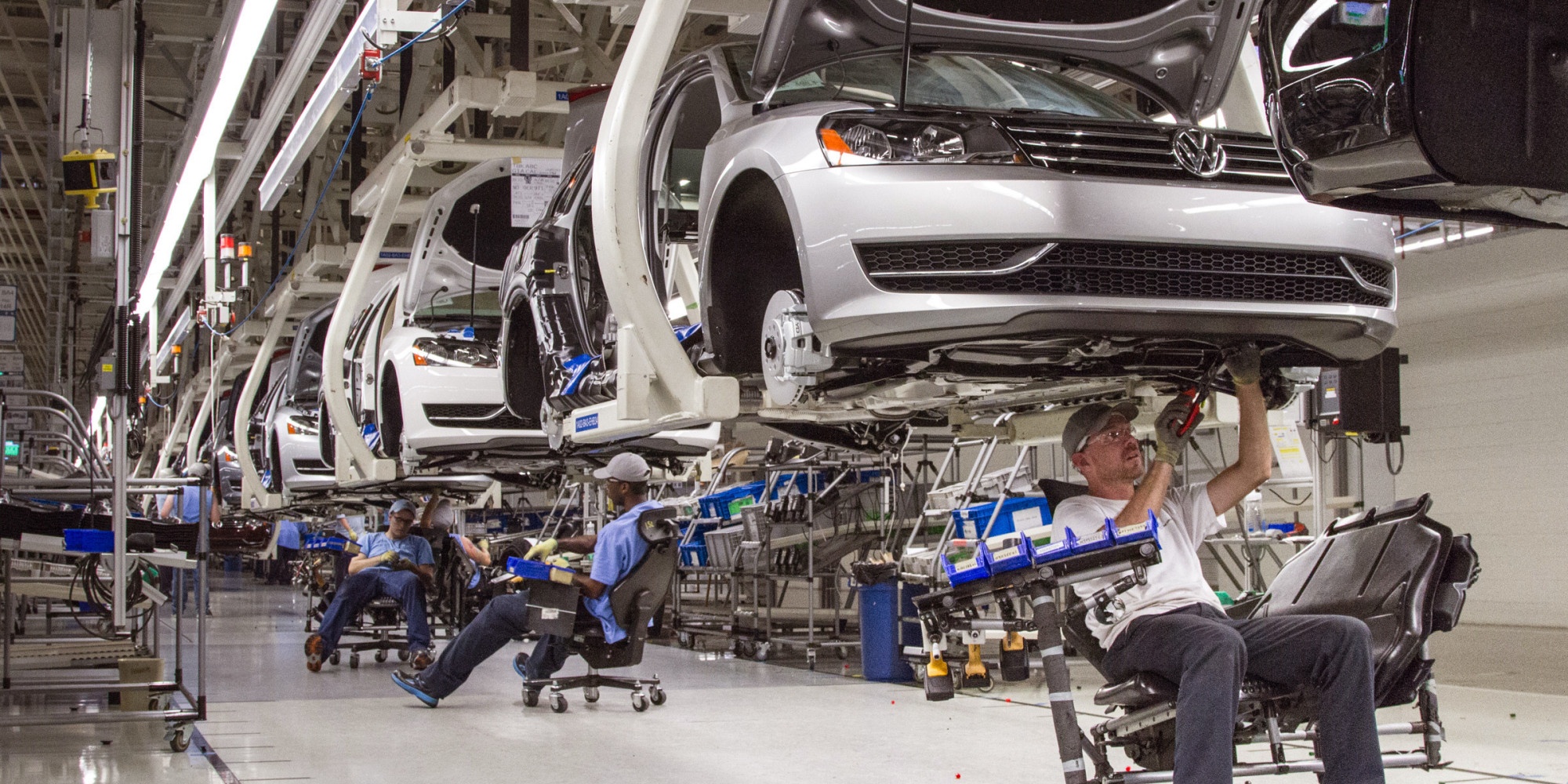 2019 la nam ac mong voi cong nhan nganh oto anh 3