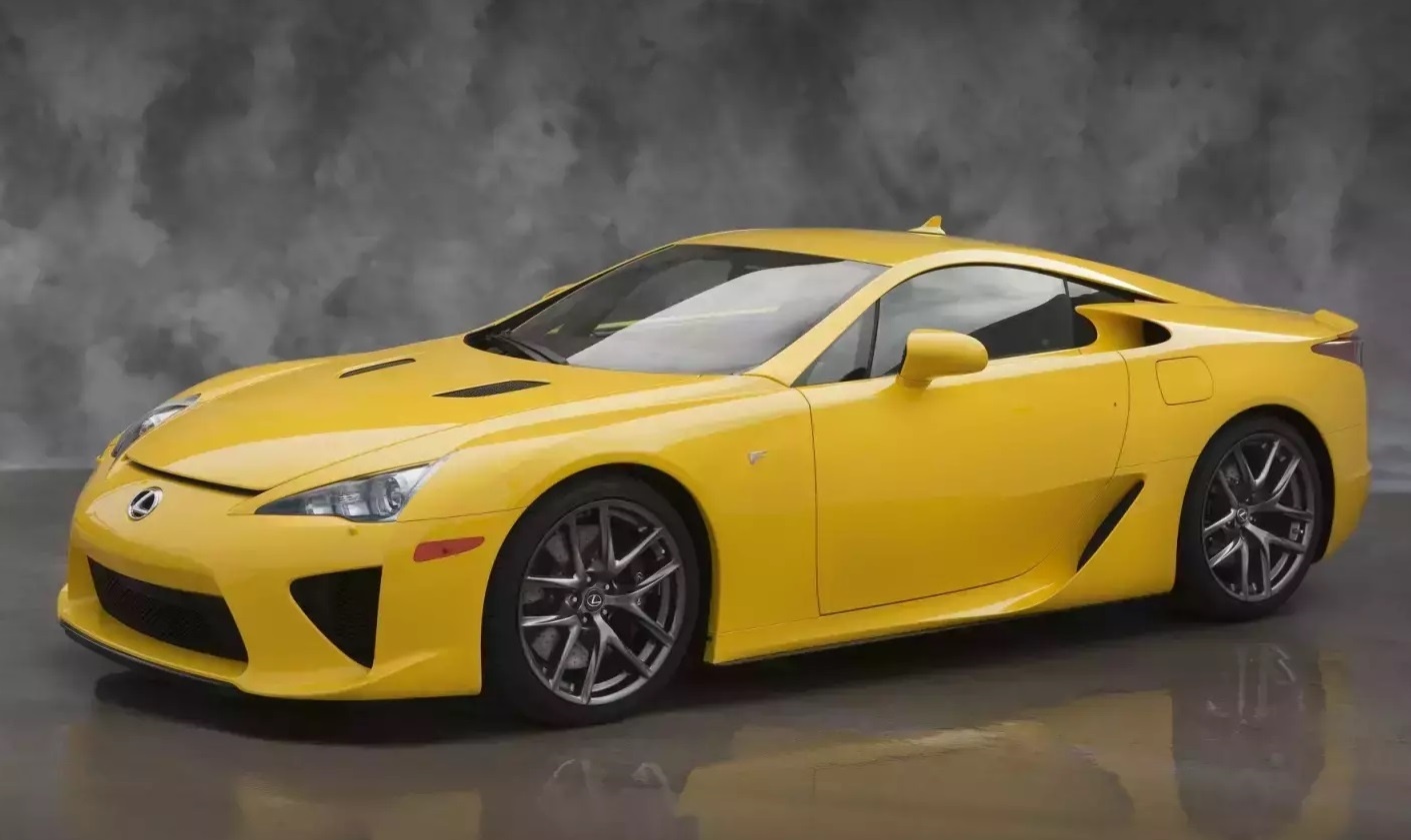 Lexus van ban xe khong con san xuat 8 nam anh 3