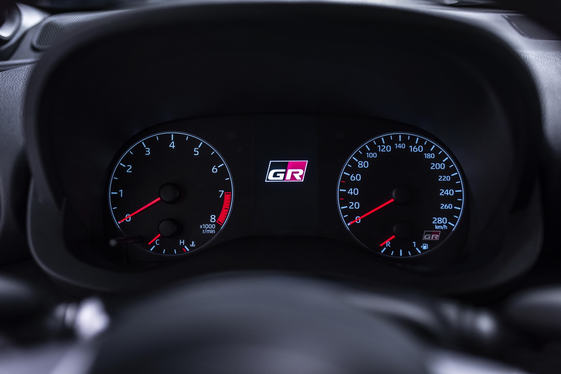 Toyota GR Yaris 2020 lộ diện với thiết kế thể thao ảnh 14 Toyota GR Yaris 2020 lo dien voi thiet ke the thao anh 14