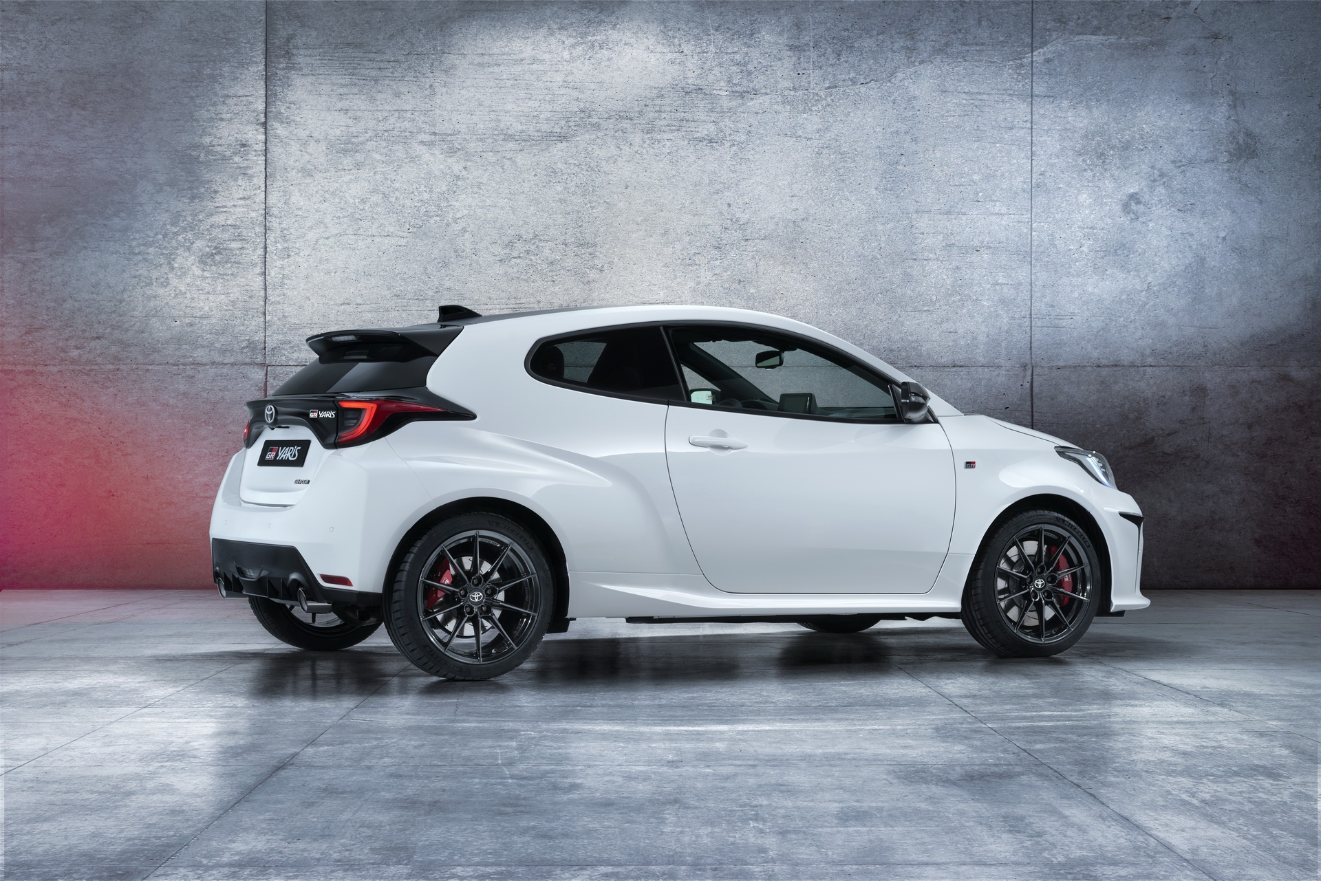 Toyota GR Yaris 2020 lộ diện với thiết kế thể thao ảnh 3 Toyota GR Yaris 2020 lo dien voi thiet ke the thao anh 3