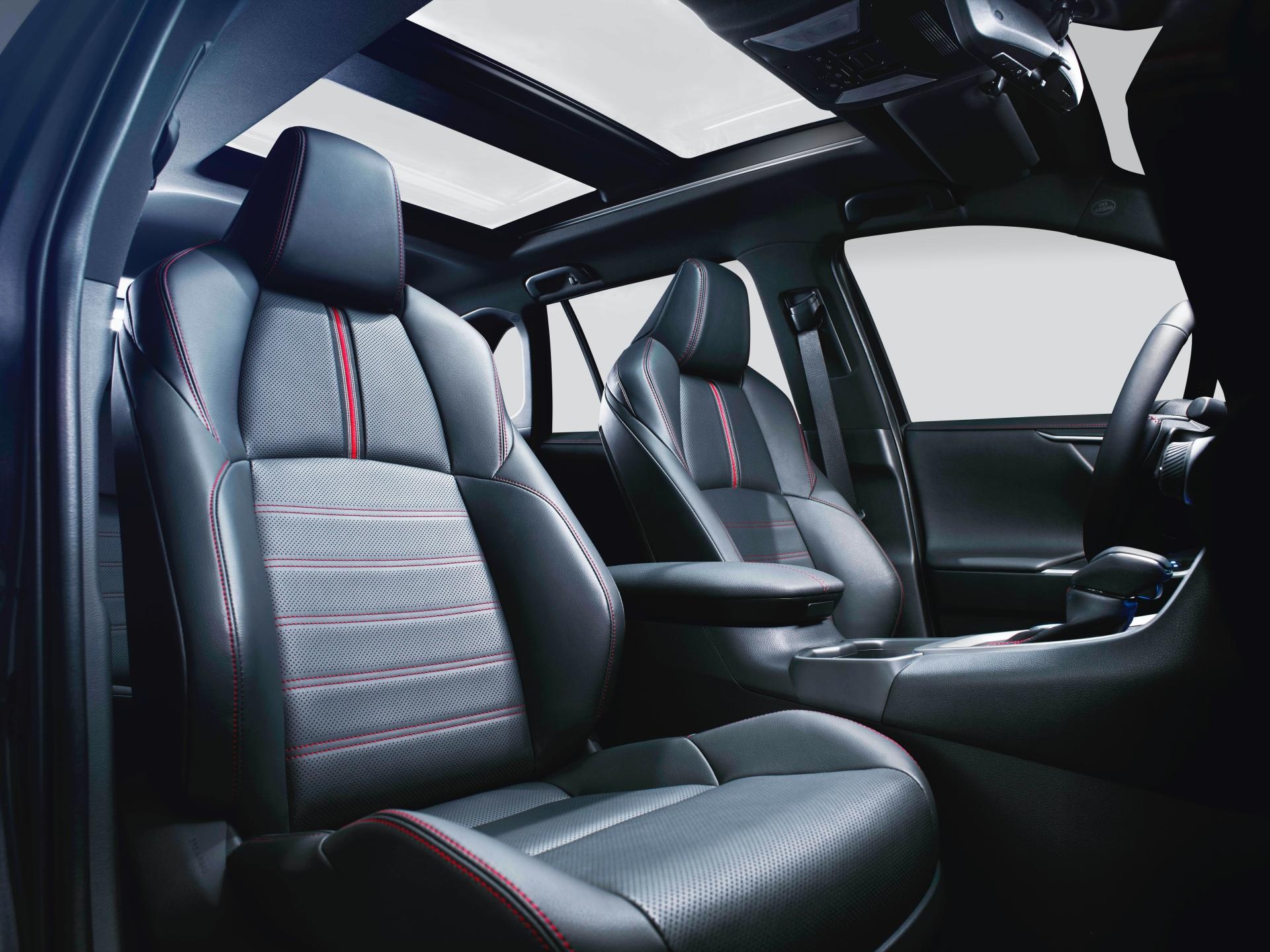 Toyota RAV4 ra bản hybrid tại thị trường châu Âu ảnh 5 Toyota RAV4 ra ban hybrid tai thi truong chau Au anh 5