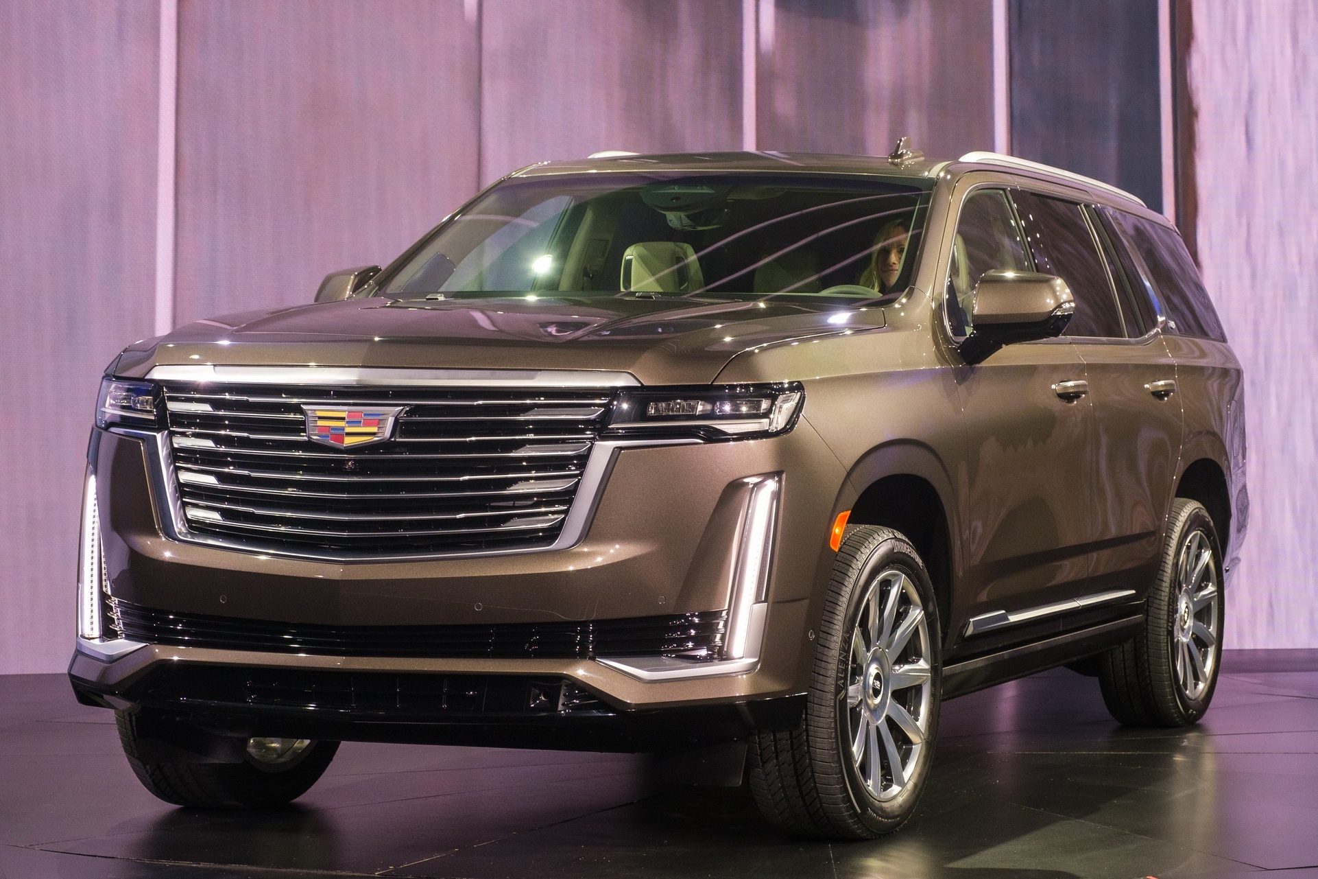 Cadillac Escalade 2021 ra mắt ảnh 1 Cadillac Escalade 2021 ra mat anh 1