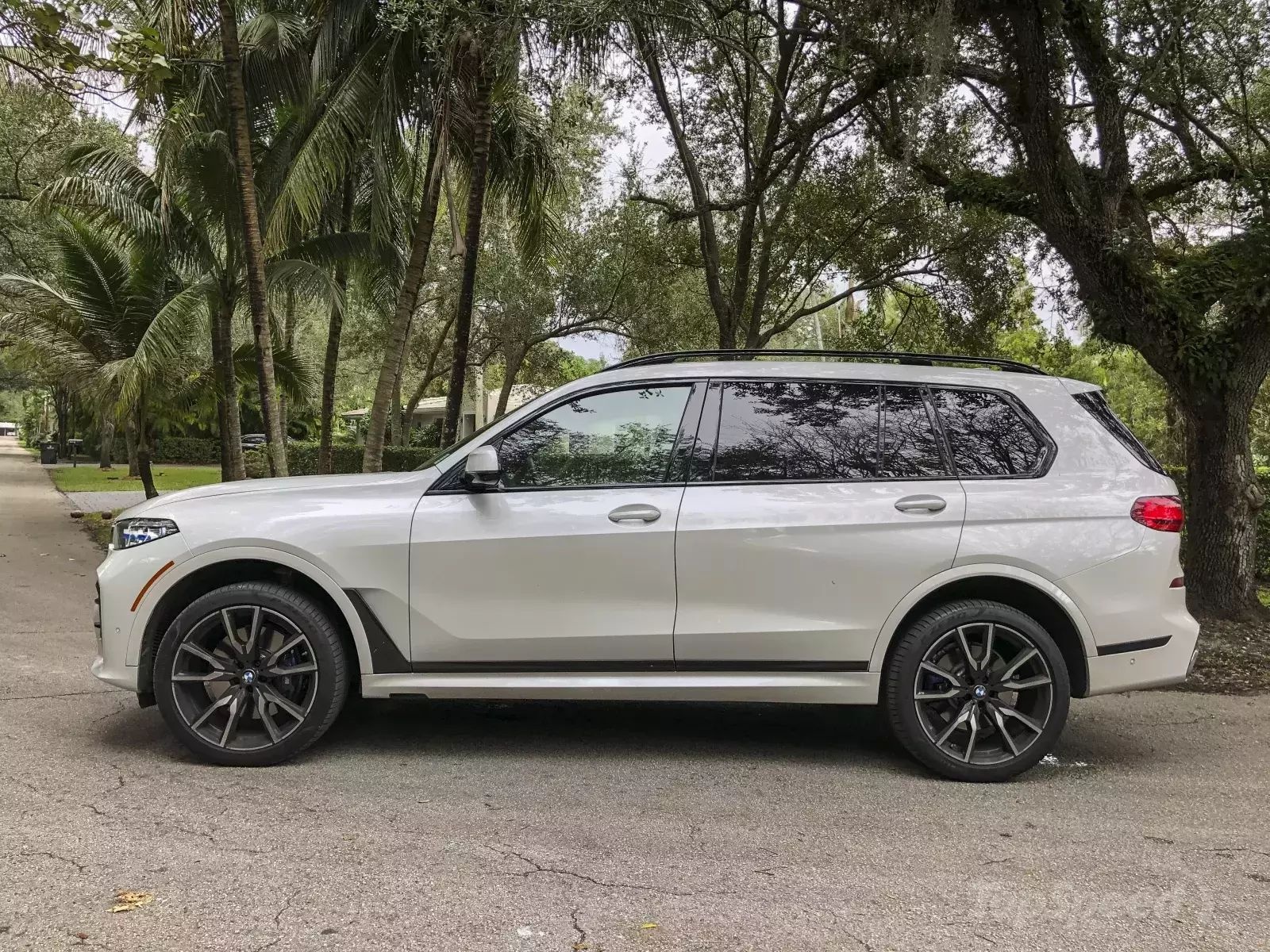 danh gia BMW X7 2020 anh 5