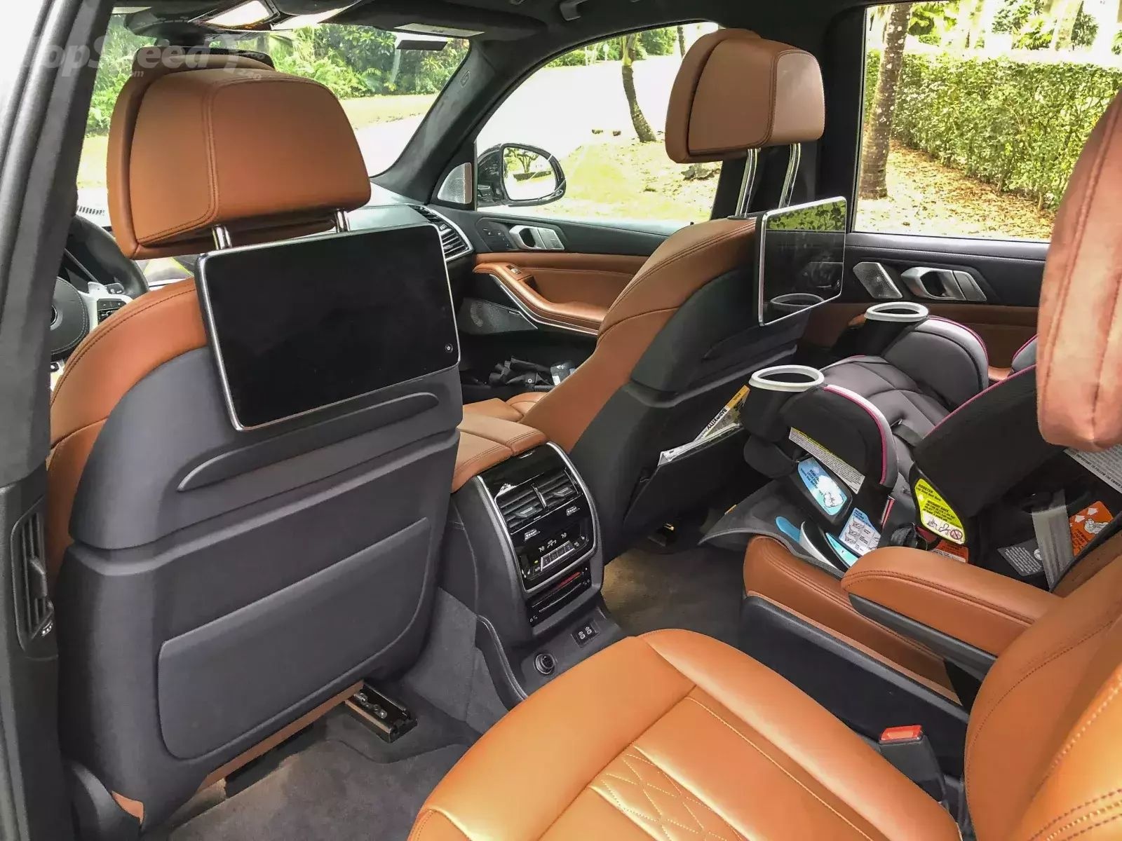 danh gia BMW X7 2020 anh 27