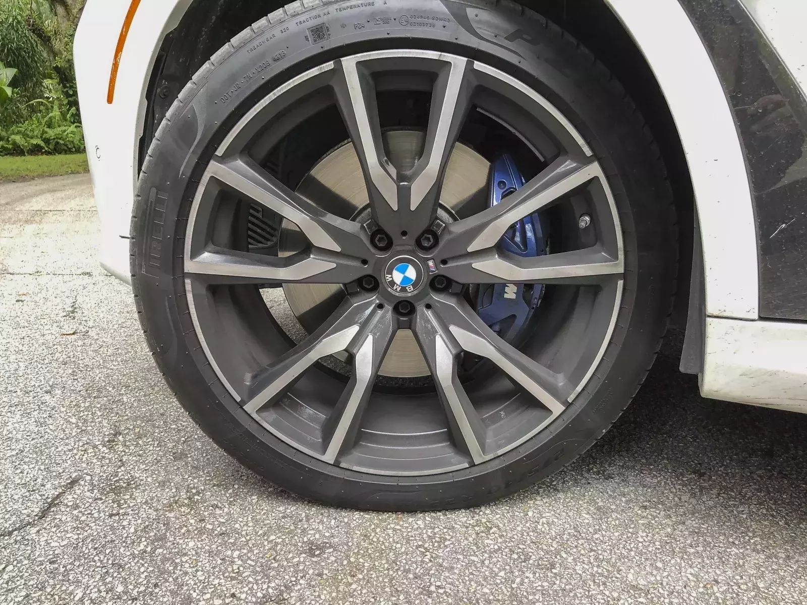 danh gia BMW X7 2020 anh 28