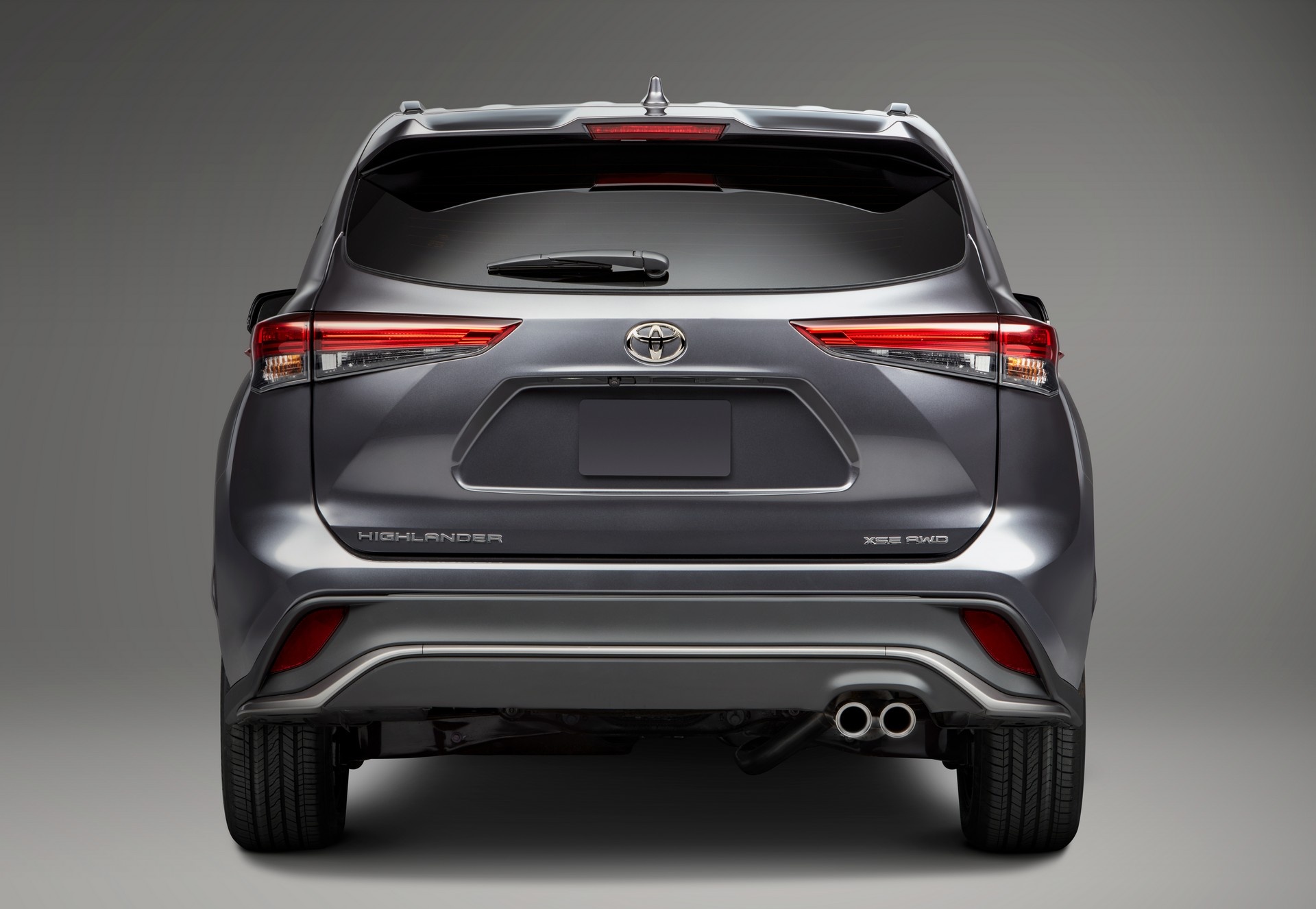 Toyota Highlander XSE 2021 thể thao và mạnh mẽ hơn ảnh 3 Toyota Highlander XSE 2021 the thao va manh me hon anh 3
