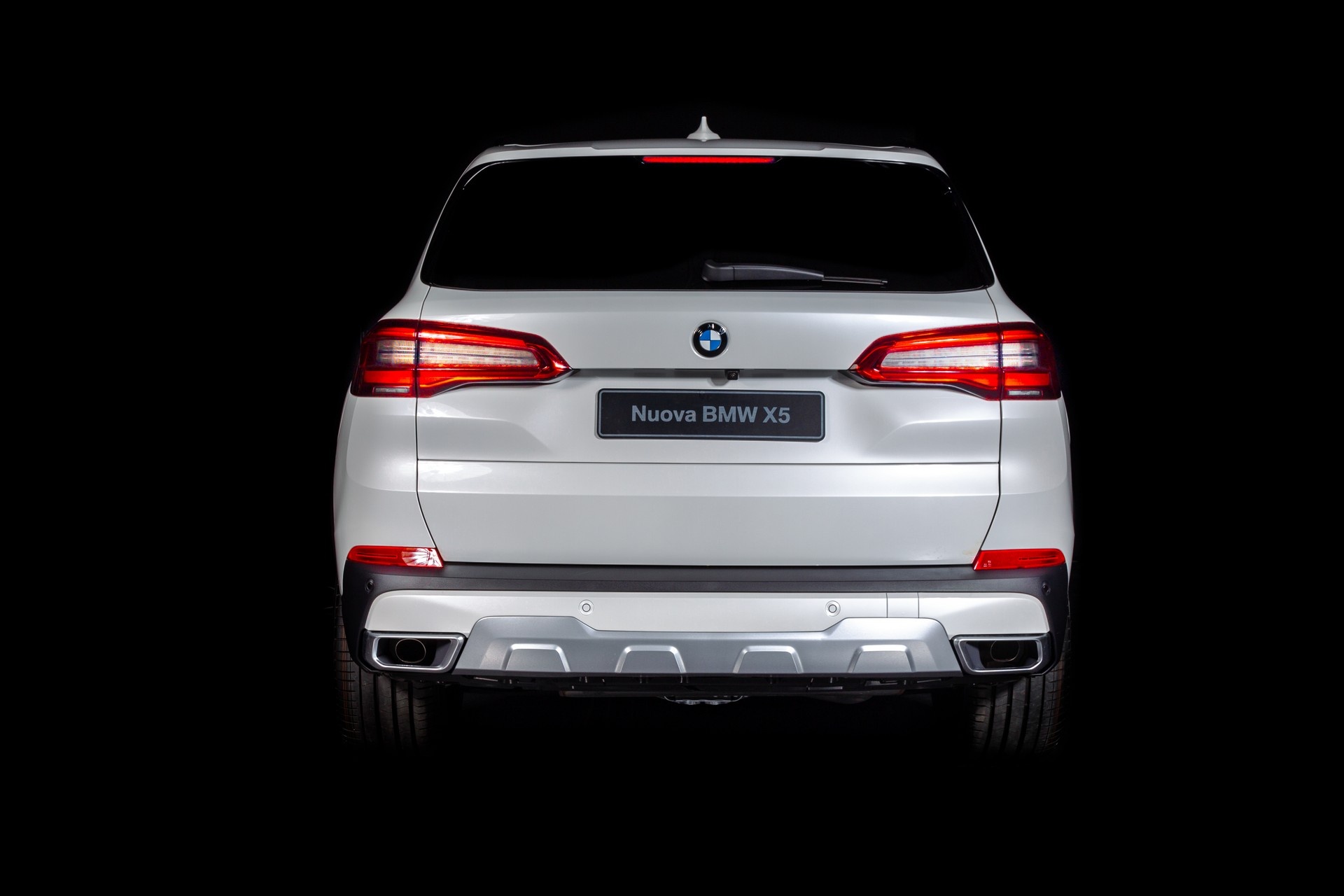 BMX X5 bản đặc biệt chỉ sản xuất 50 chiếc ảnh 5 BMX X5 ban dac biet chi san xuat 50 chiec anh 5