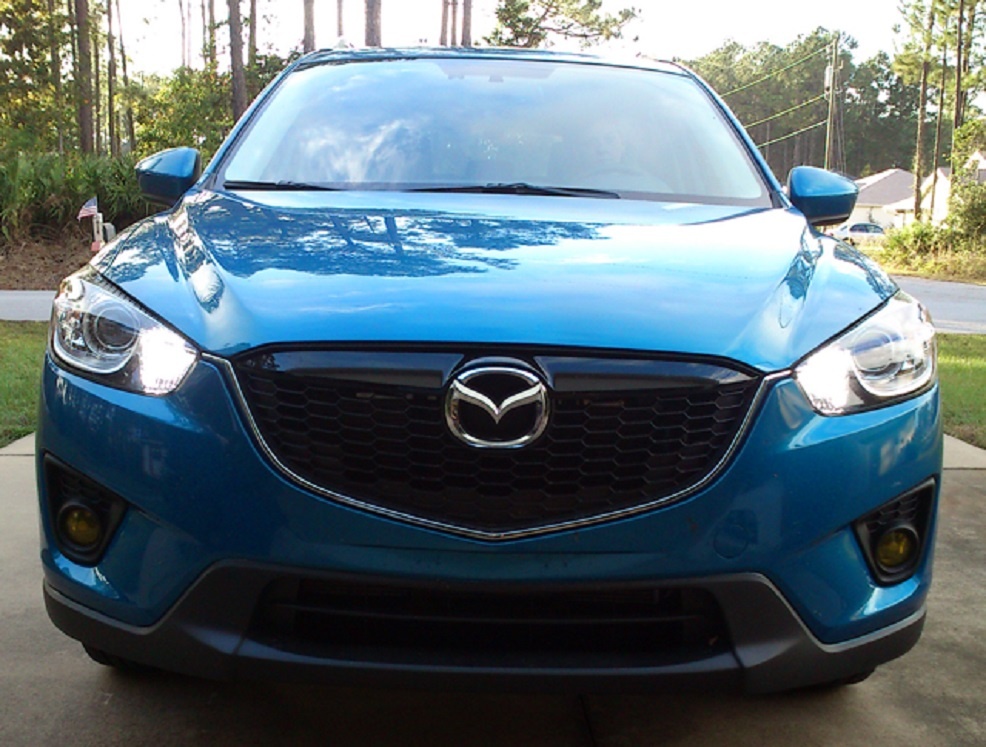 Mazda CX-5 hỏng đèn LED chạy ban ngày ảnh 1 Mazda CX-5 hong den LED chay ban ngay anh 1