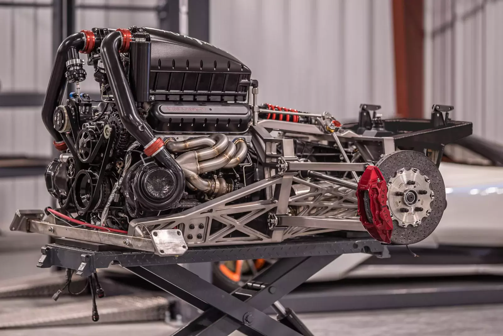 danh gia sieu xe SSC Tuatara 2020 anh 23