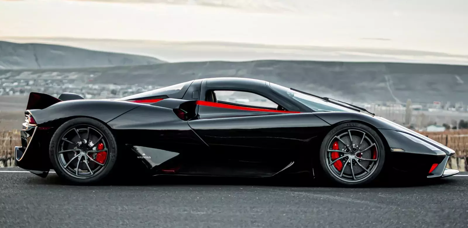 đánh giá siêu xe SSC Tuatara 2020 ảnh 3 danh gia sieu xe SSC Tuatara 2020 anh 3