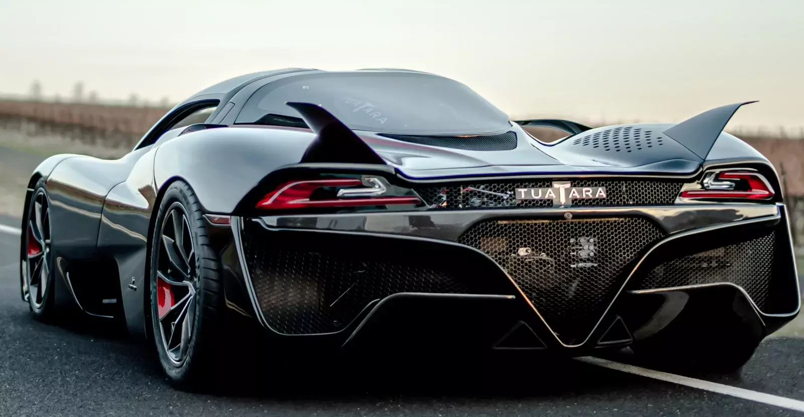đánh giá siêu xe SSC Tuatara 2020 ảnh 14 danh gia sieu xe SSC Tuatara 2020 anh 14