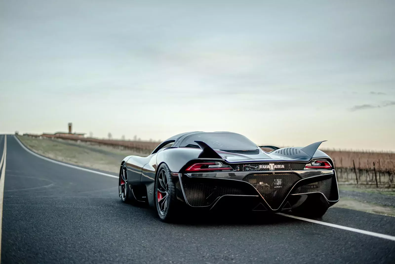 đánh giá siêu xe SSC Tuatara 2020 ảnh 26 danh gia sieu xe SSC Tuatara 2020 anh 26