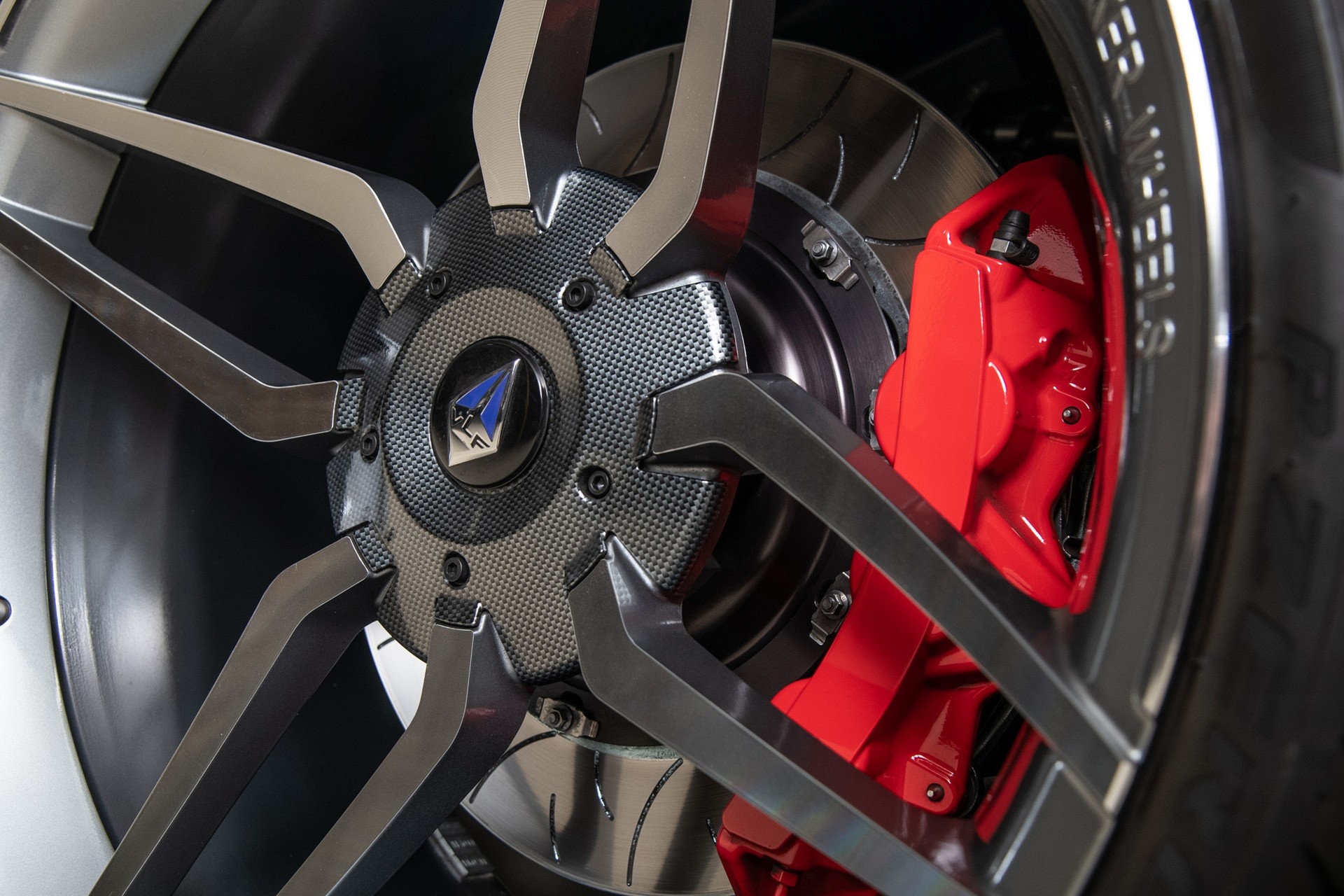 xe thể thao,  xe hiếm,  động cơ V10,  bản giới hạn,  Force 1 V10 2018,  Dodge Viper  ảnh 18 xe the thao,  xe hiem,  dong co V10,  ban gioi han,  Force 1 V10 2018,  Dodge Viper anh 18