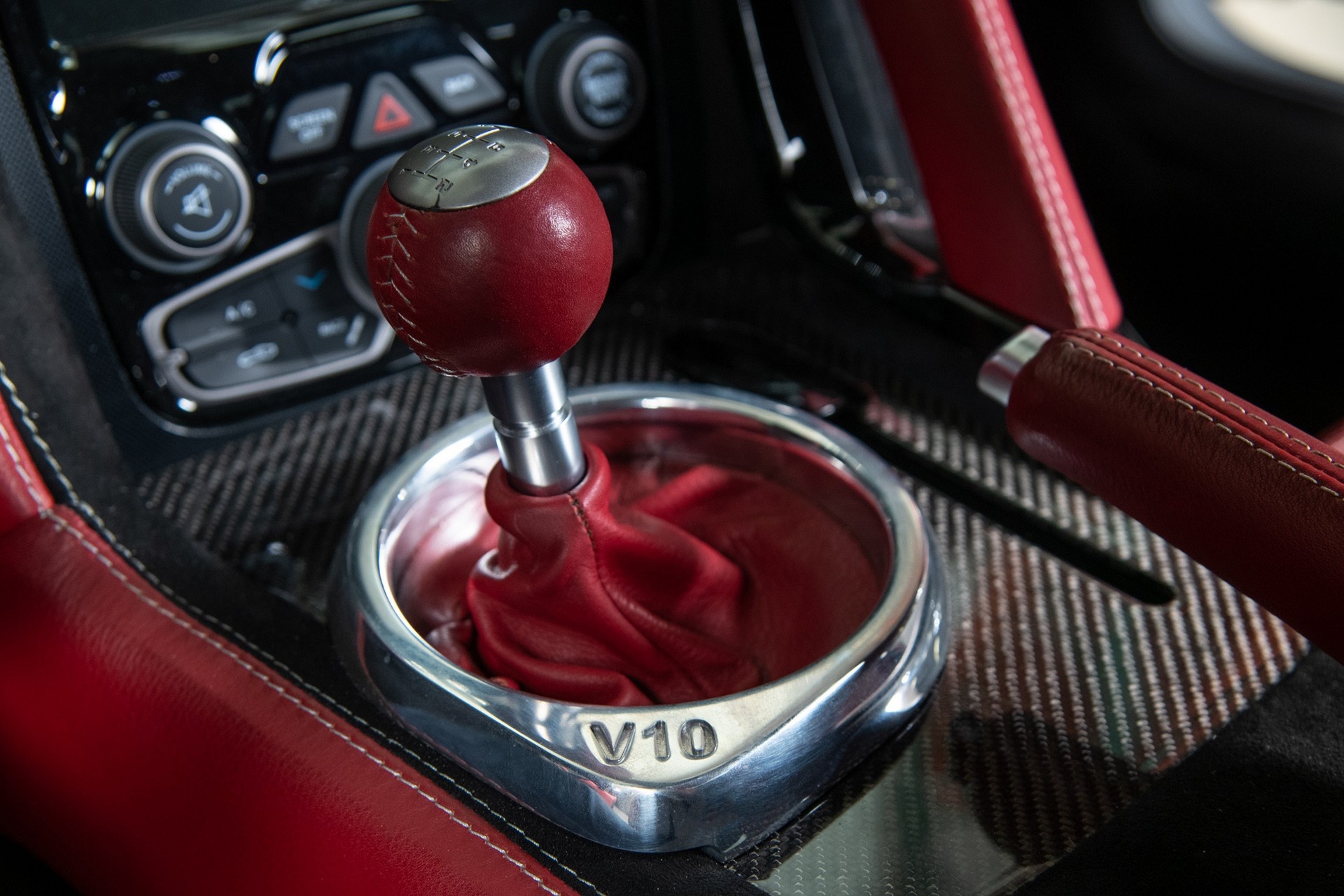 xe thể thao,  xe hiếm,  động cơ V10,  bản giới hạn,  Force 1 V10 2018,  Dodge Viper  ảnh 21 xe the thao,  xe hiem,  dong co V10,  ban gioi han,  Force 1 V10 2018,  Dodge Viper anh 21