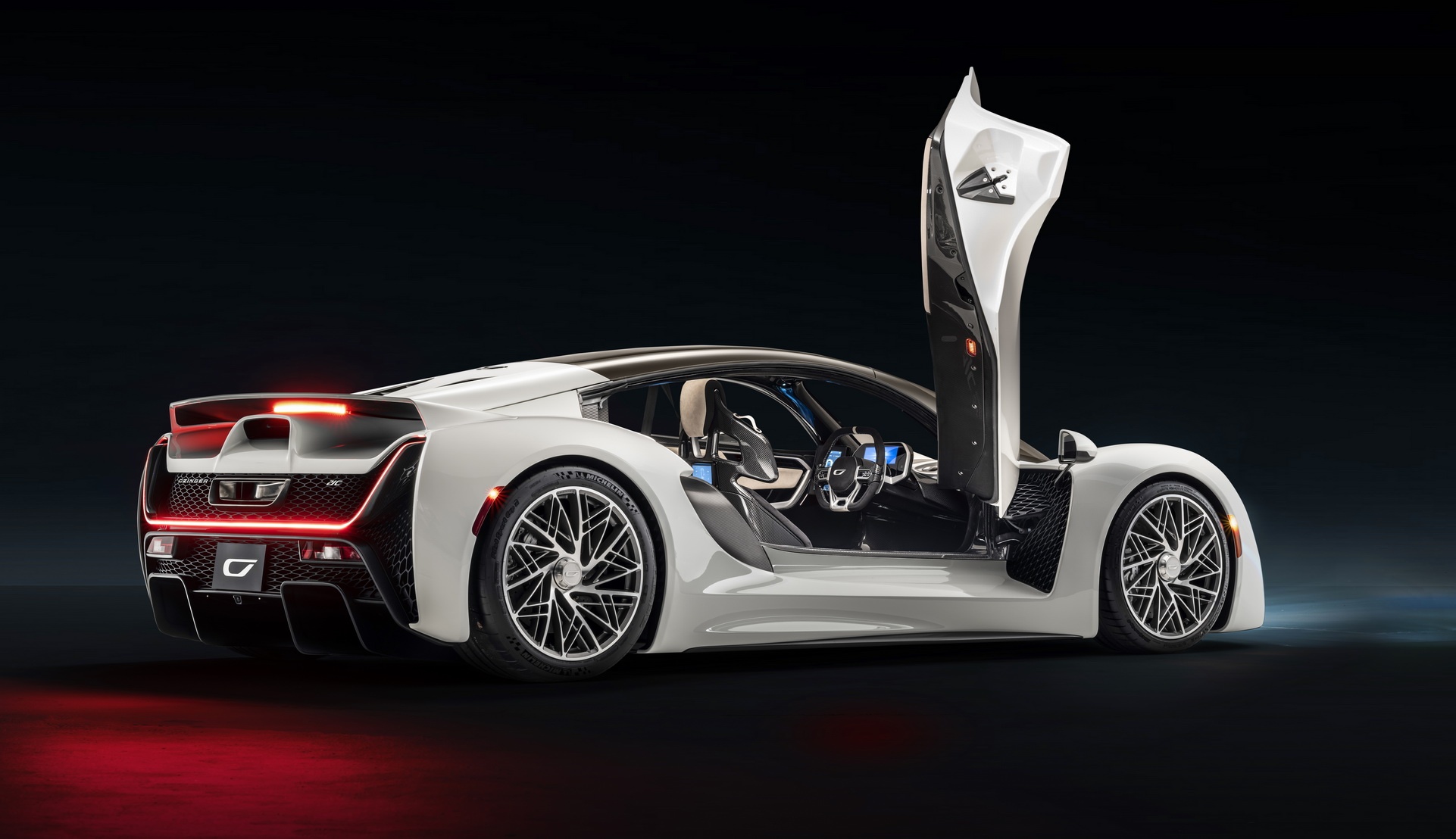 sieu xe Czinger 21C tang toc nhanh hon Koenigsegg Regera anh 11